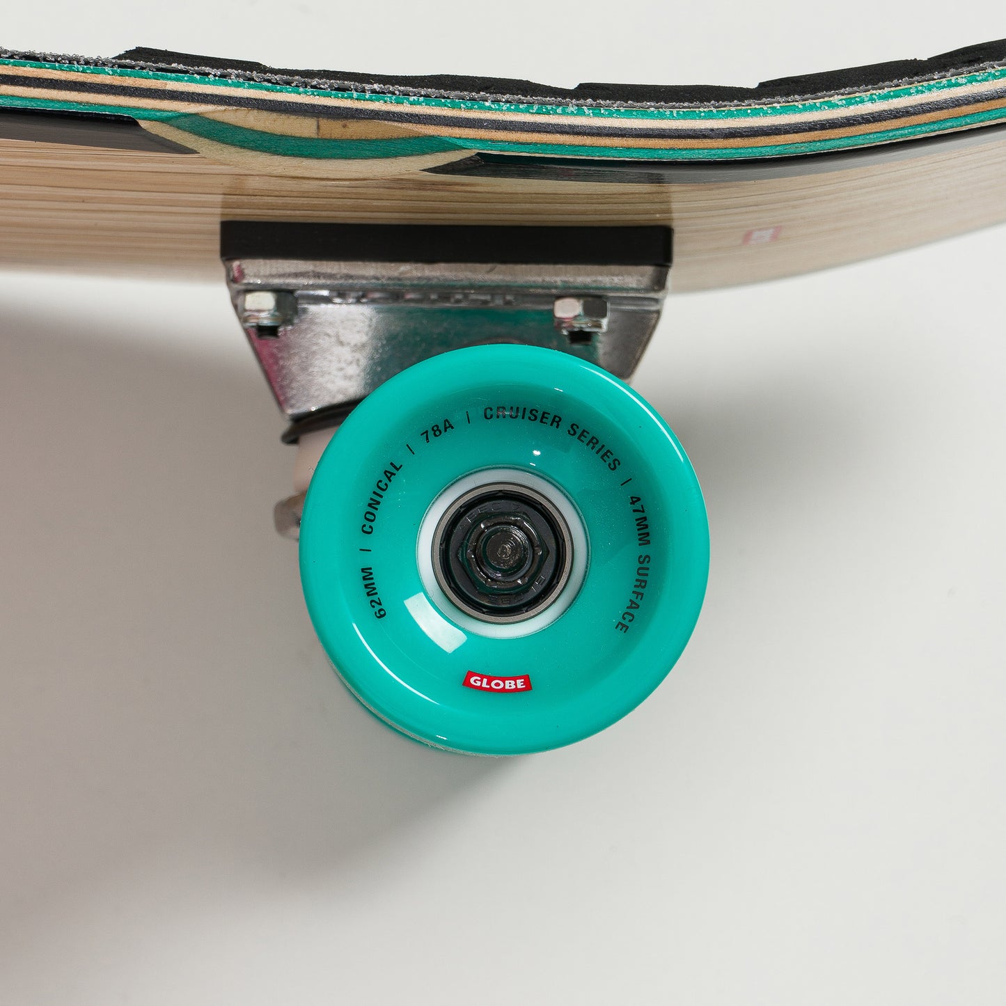 Globe Sun City 30" Cruiserboard Olivewood/Neon Jungle