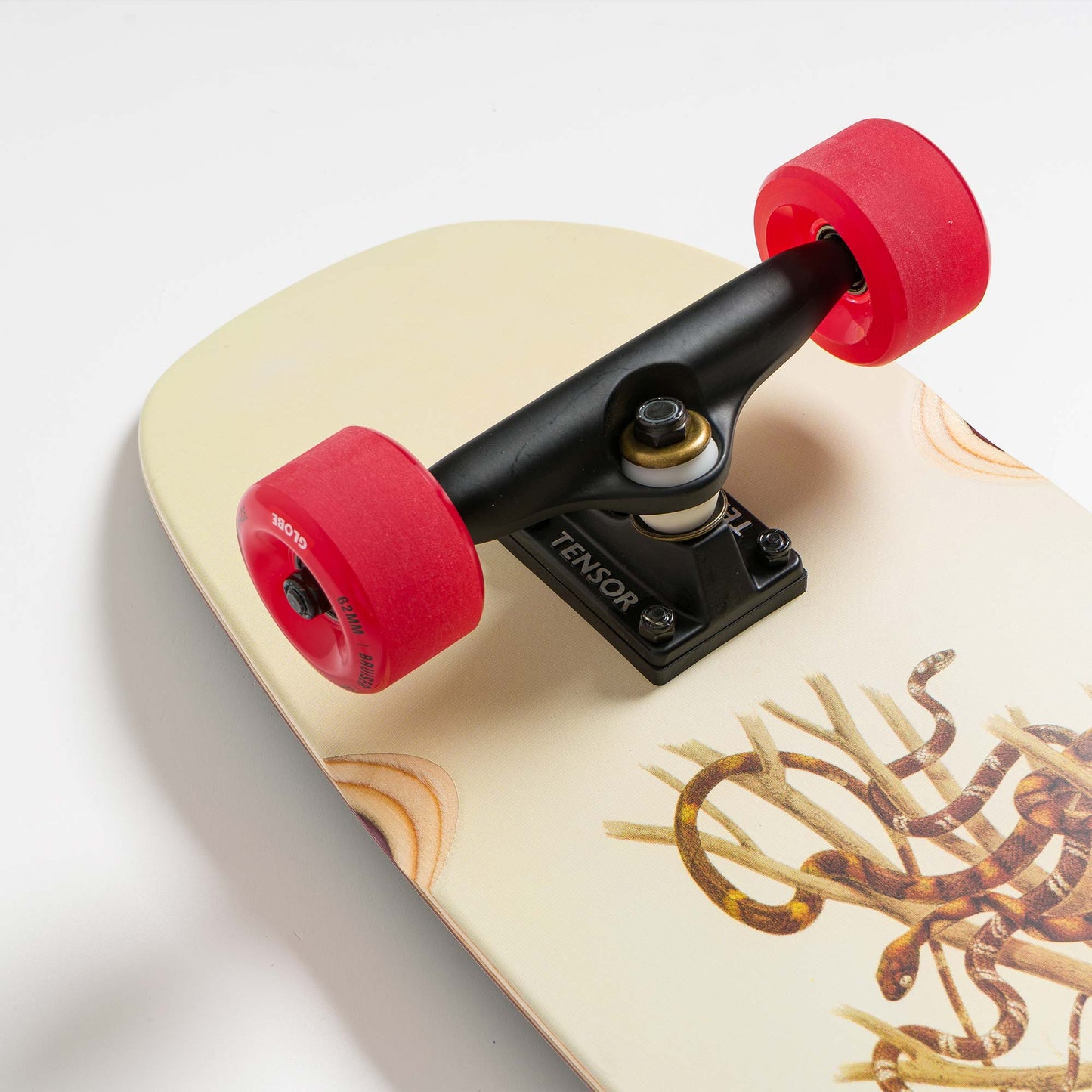 Globe Disaster 32" Cruiserboard Snakes