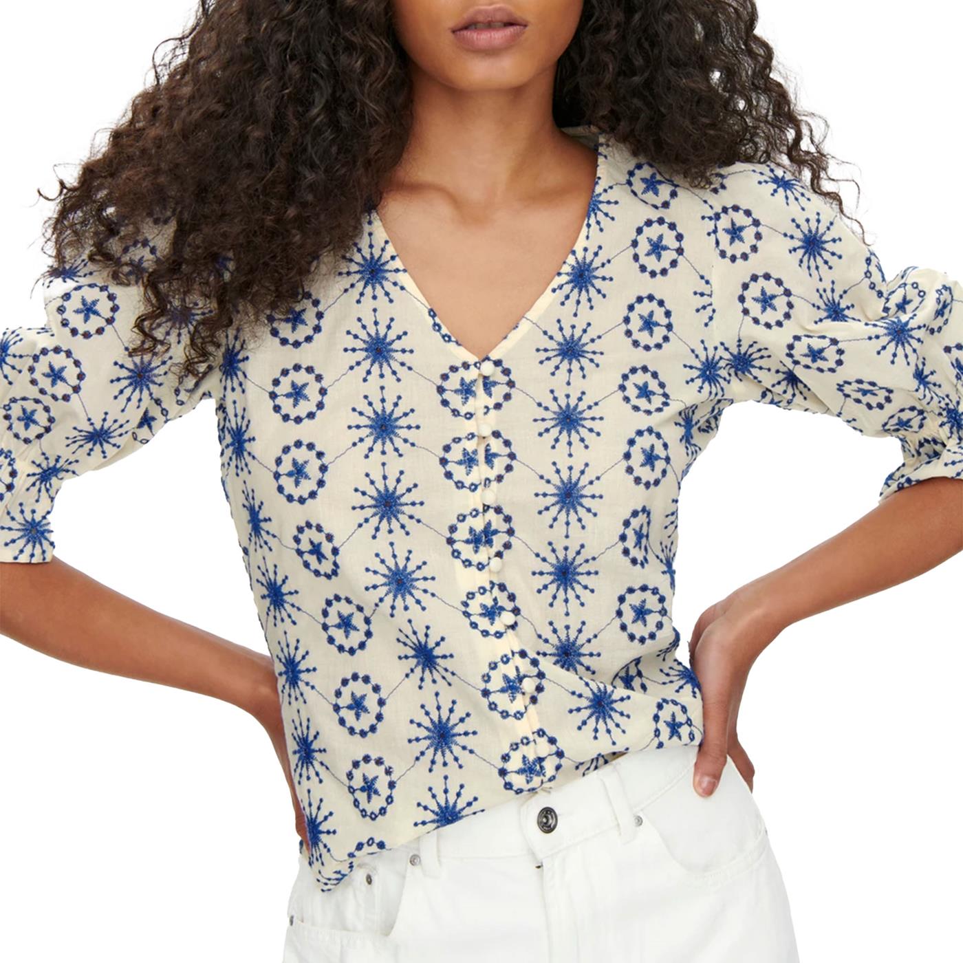 Only Jasmin SS Emb Top Creme/Moonlight Blue - 15252580MB