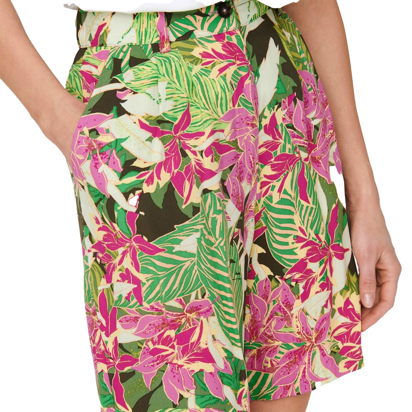 Only Hallie Bermuda Shorts Forest Night - 15291092FN