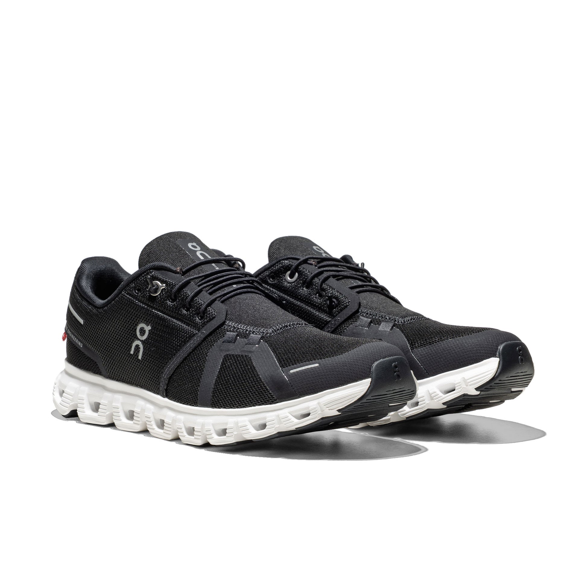 On Running Cloud 6 Black/White  - 3MF10070299