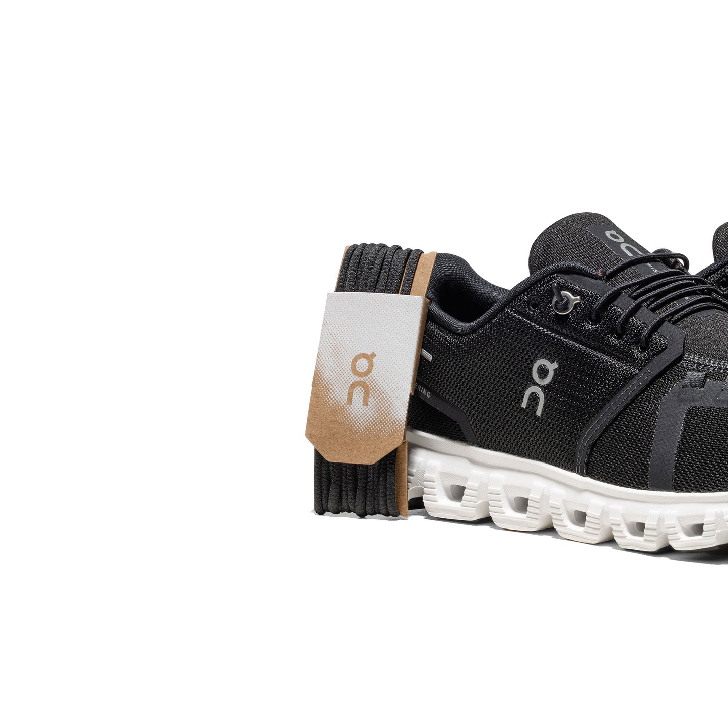On Running Cloud 6 Black/White - 3MF10070299