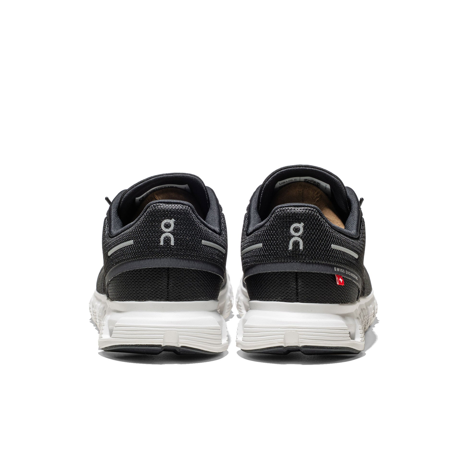 On Running Cloud 6 Black/White  - 3MF10070299