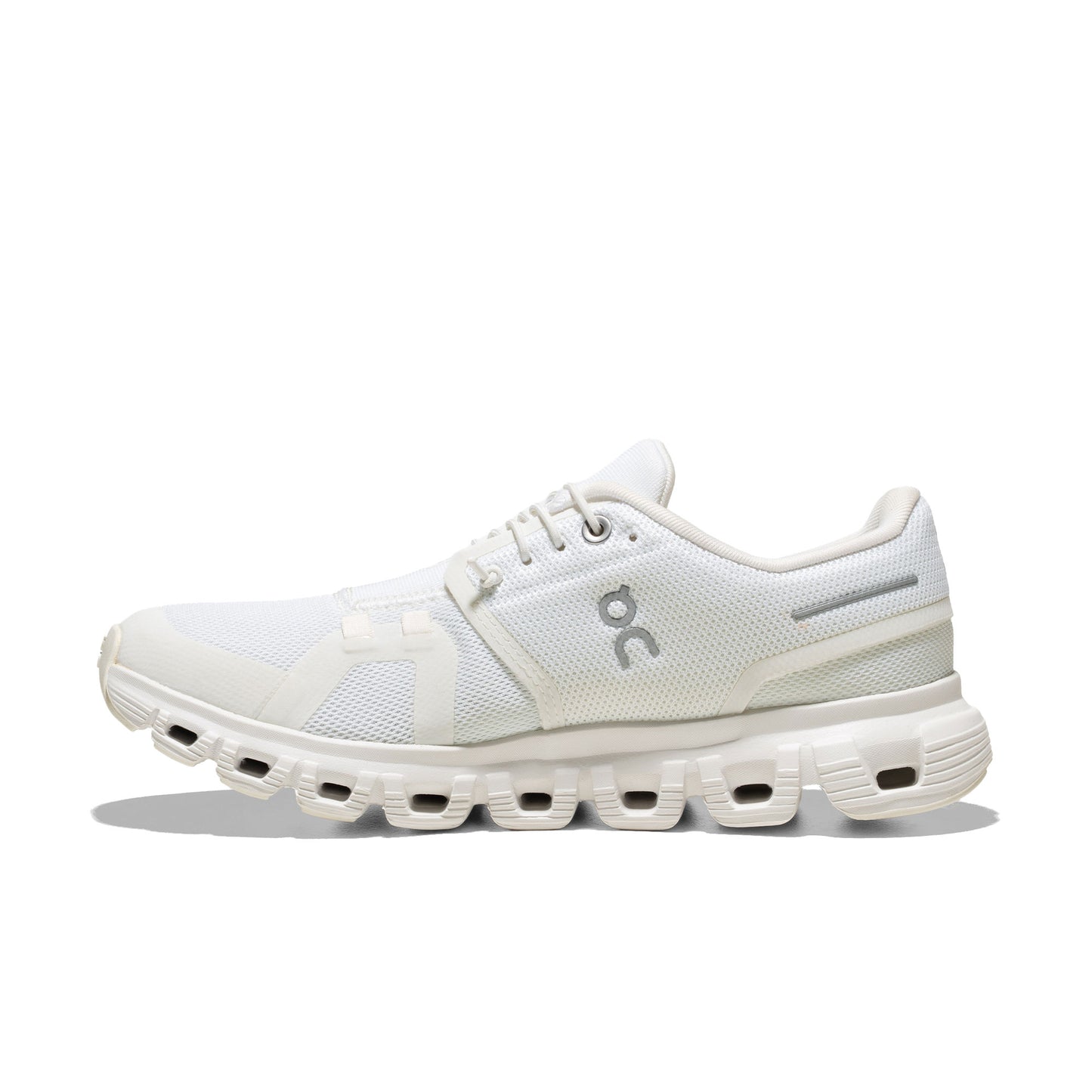 On Running Cloud 6 White/White - 3WF10061200