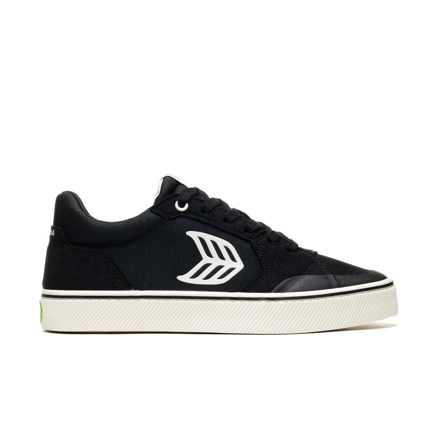 Cariuma Vallely Black/Ivory - 421409B06