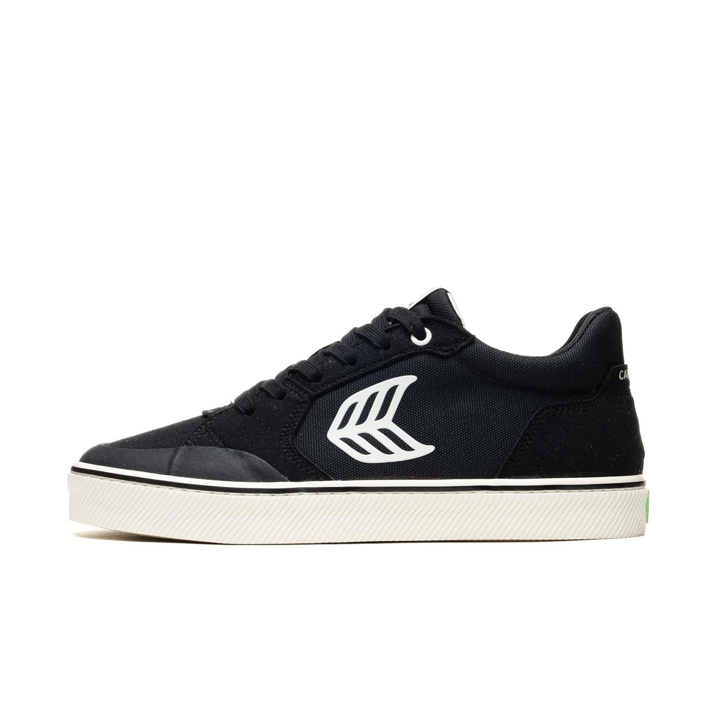 Cariuma Vallely Black/Ivory - 421409B06