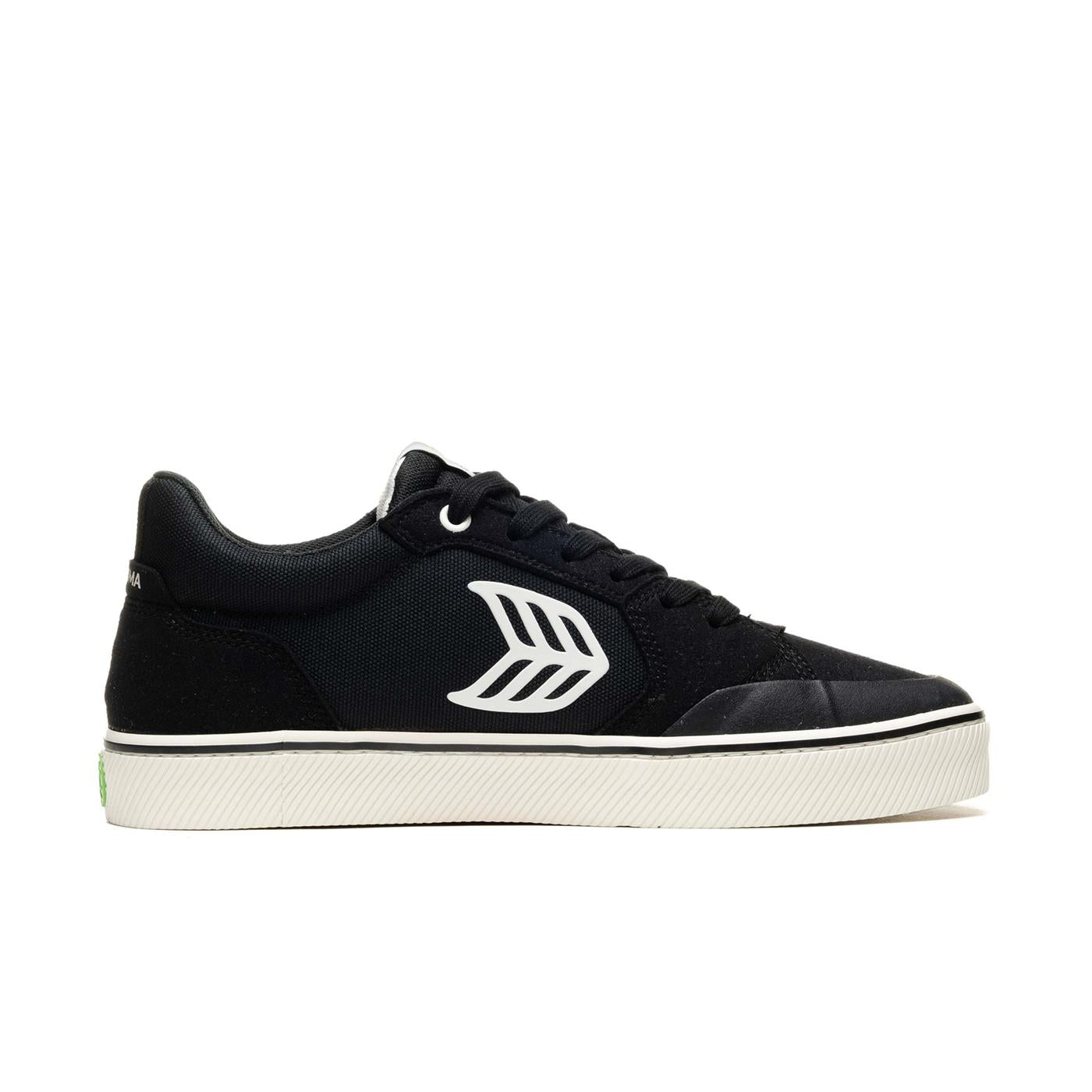 Cariuma Vallely Black/Ivory - 421409B06