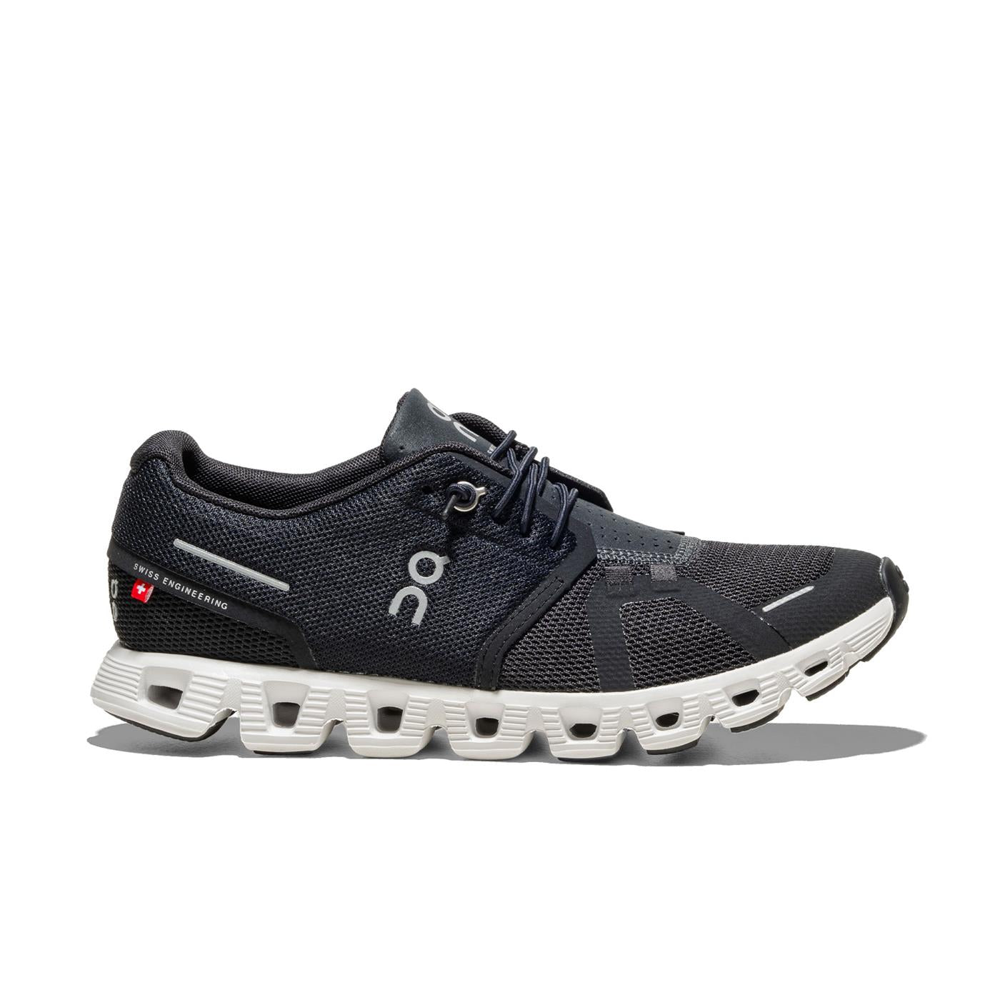 On Running Cloud 5 Black/White - 59.98904