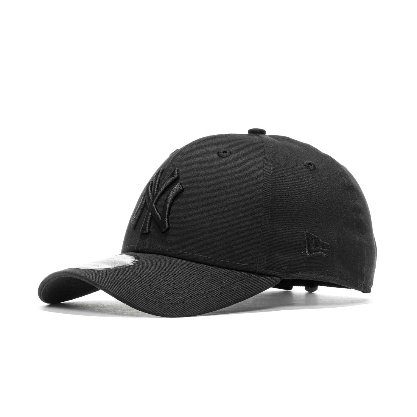 New Era MLB League Essential 940 NY Yankees Black/Black - 80468932E