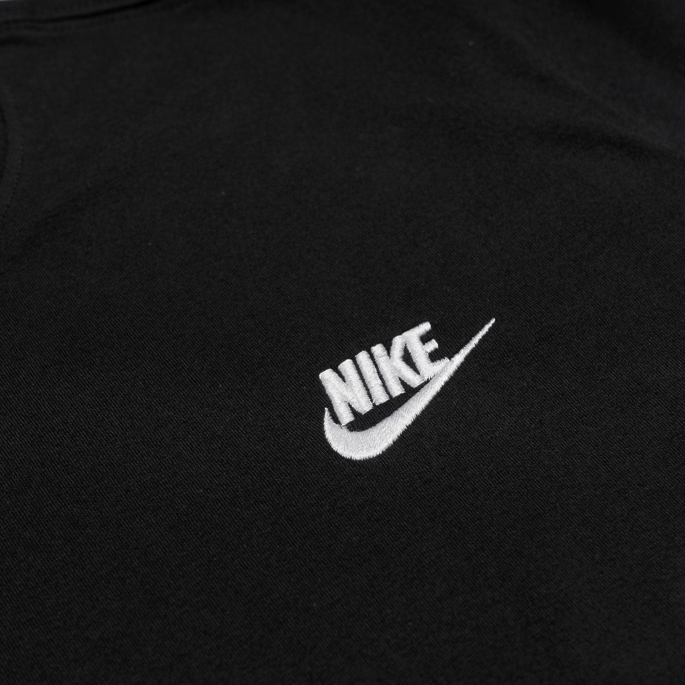 Nike Sportswear Club T-Shirt Black/White  - AR4997-013