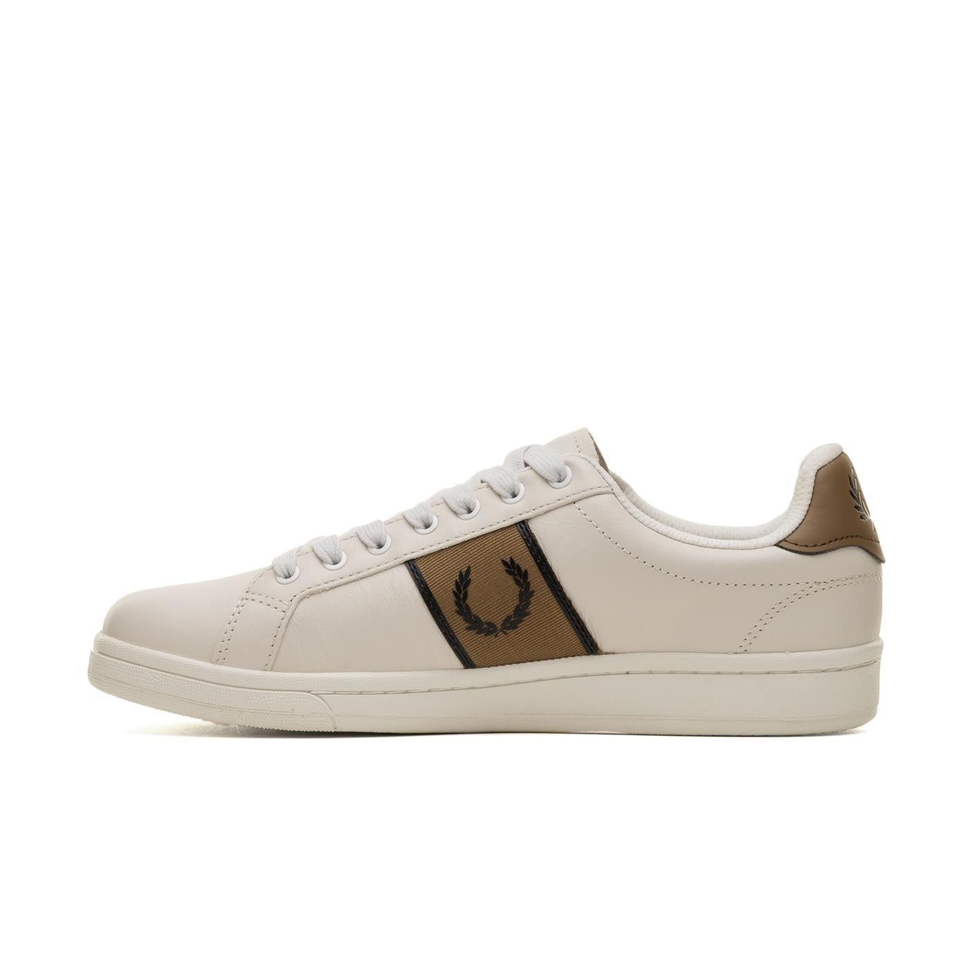 Fred Perry B721 Leather/Branded Webbing Porcelain/Black - B6304-T35