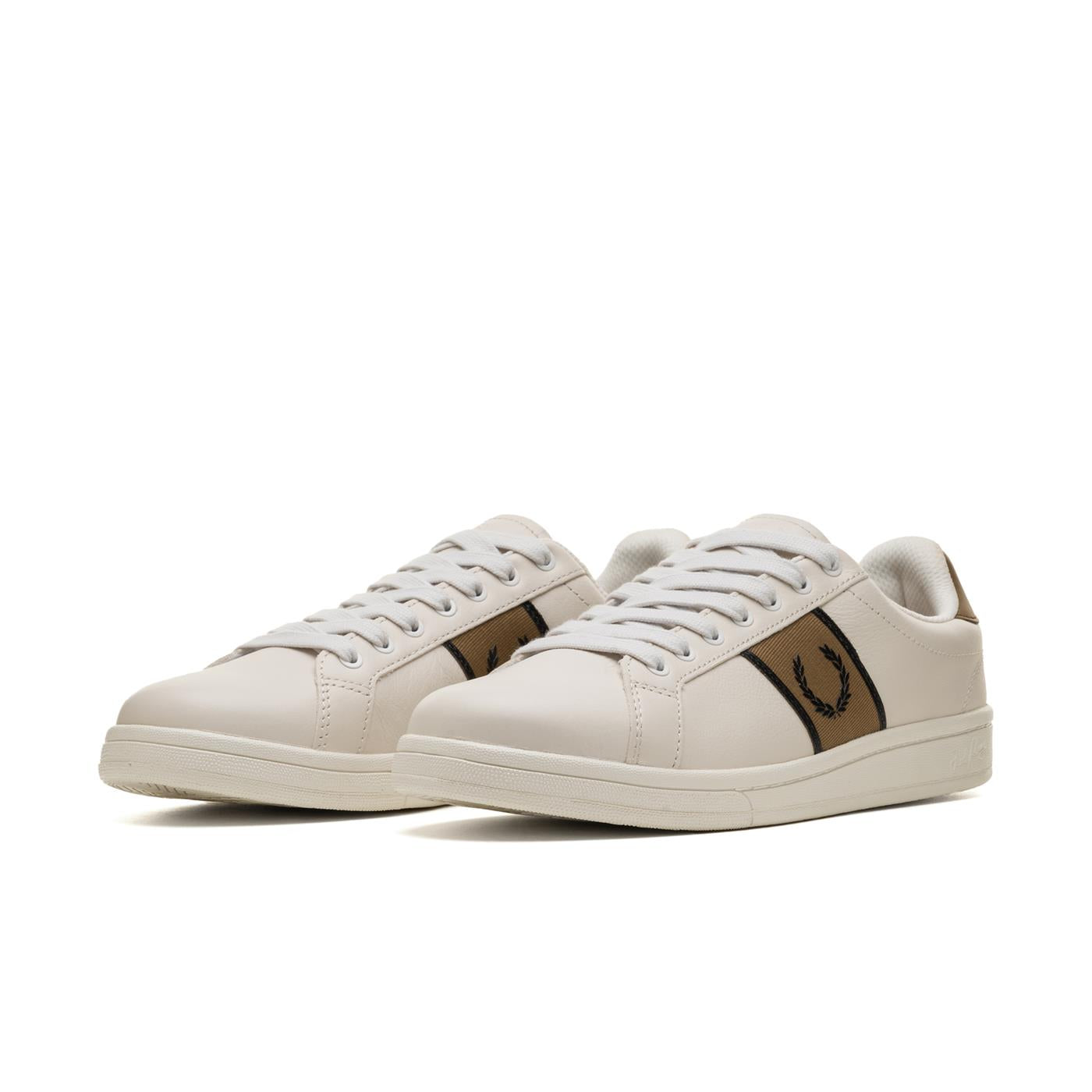 Fred Perry B721 Leather/Branded Webbing Porcelain/Black - B6304-T35