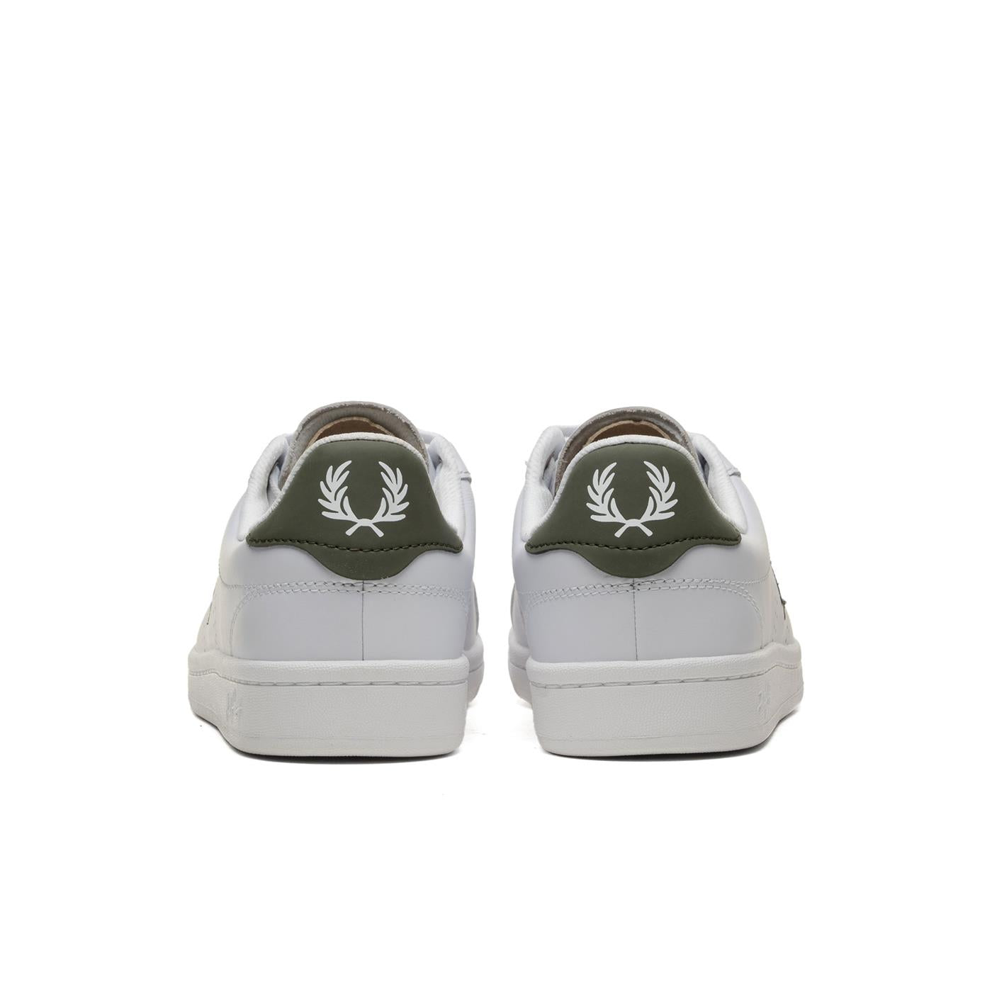 Fred Perry B721 White/Laurel Wreath Green - B6312-W20