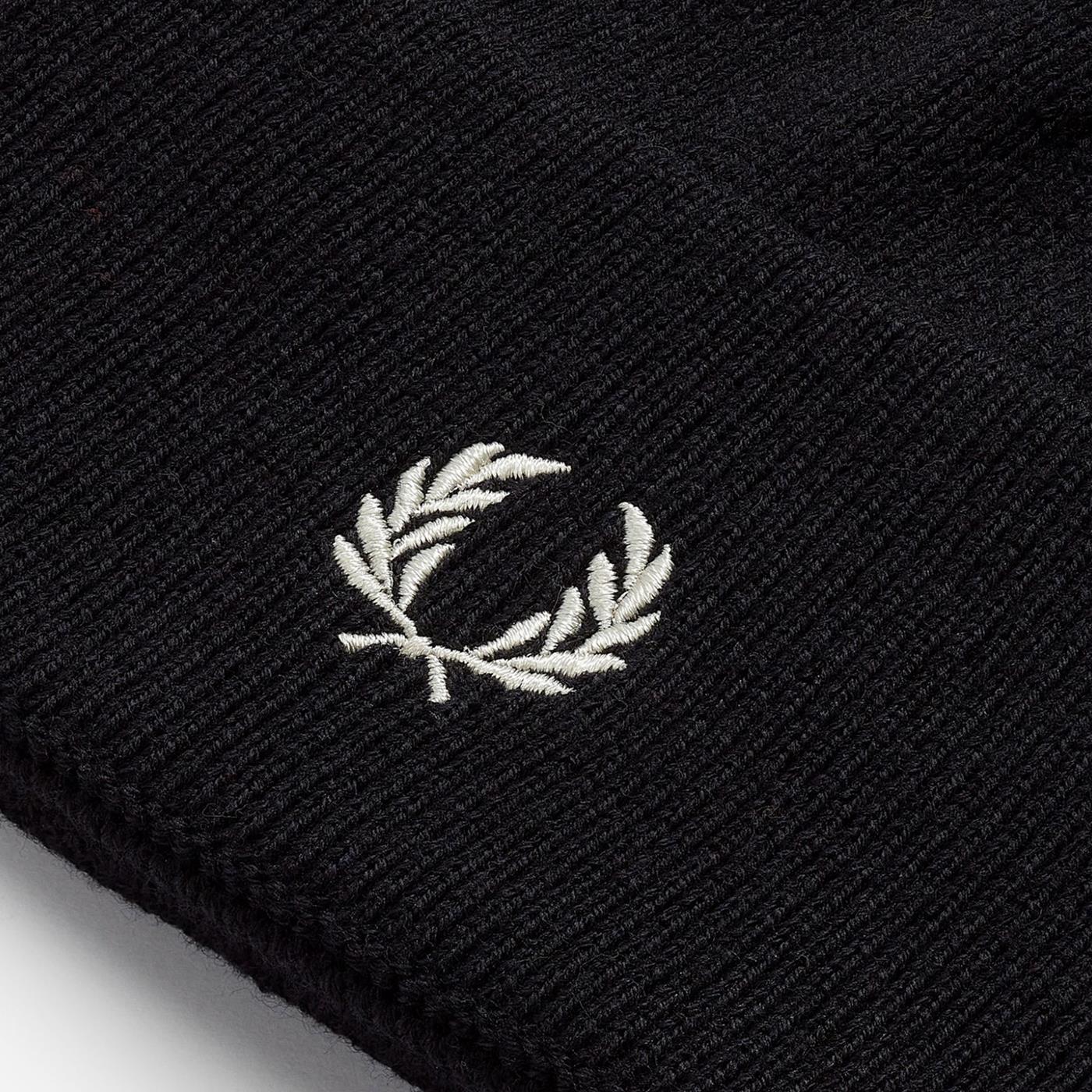 Fred Perry Knitted Beanie Black/White - C9160-102