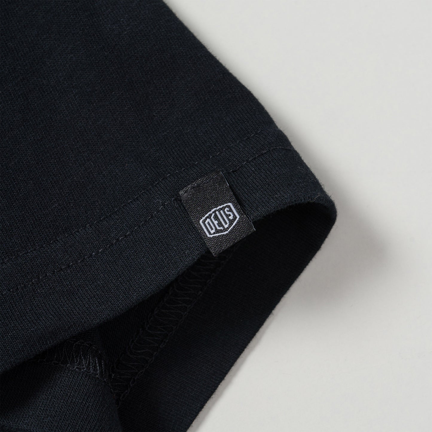 Deus Ex Machina Shield Standard Tee Black