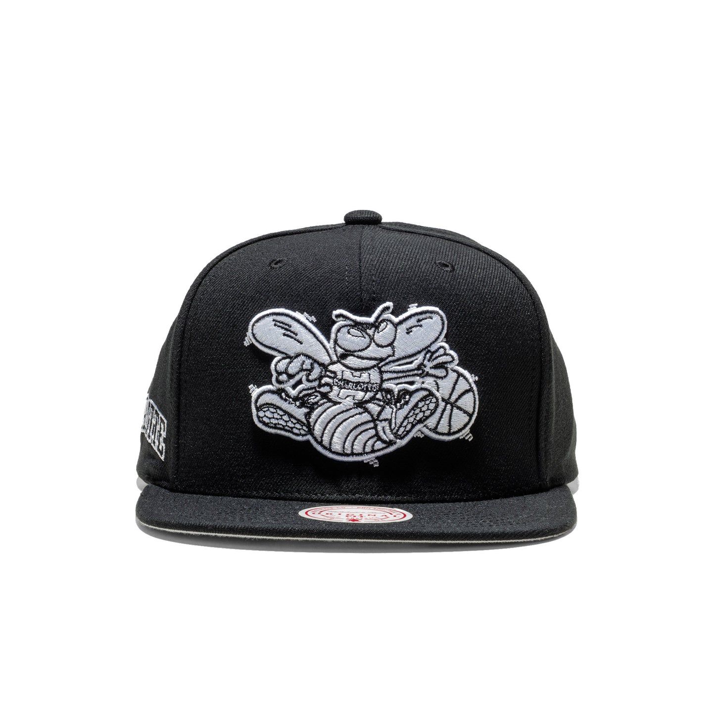 Mitchell & Ness Evergreen Black/White Snapback Hornets - HS8549-CHOBLCK