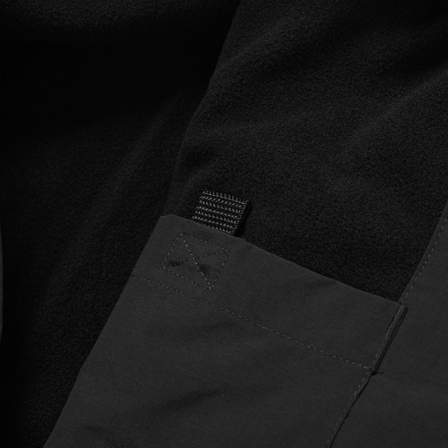 Carhartt Hooded Sail Jacket Black/White