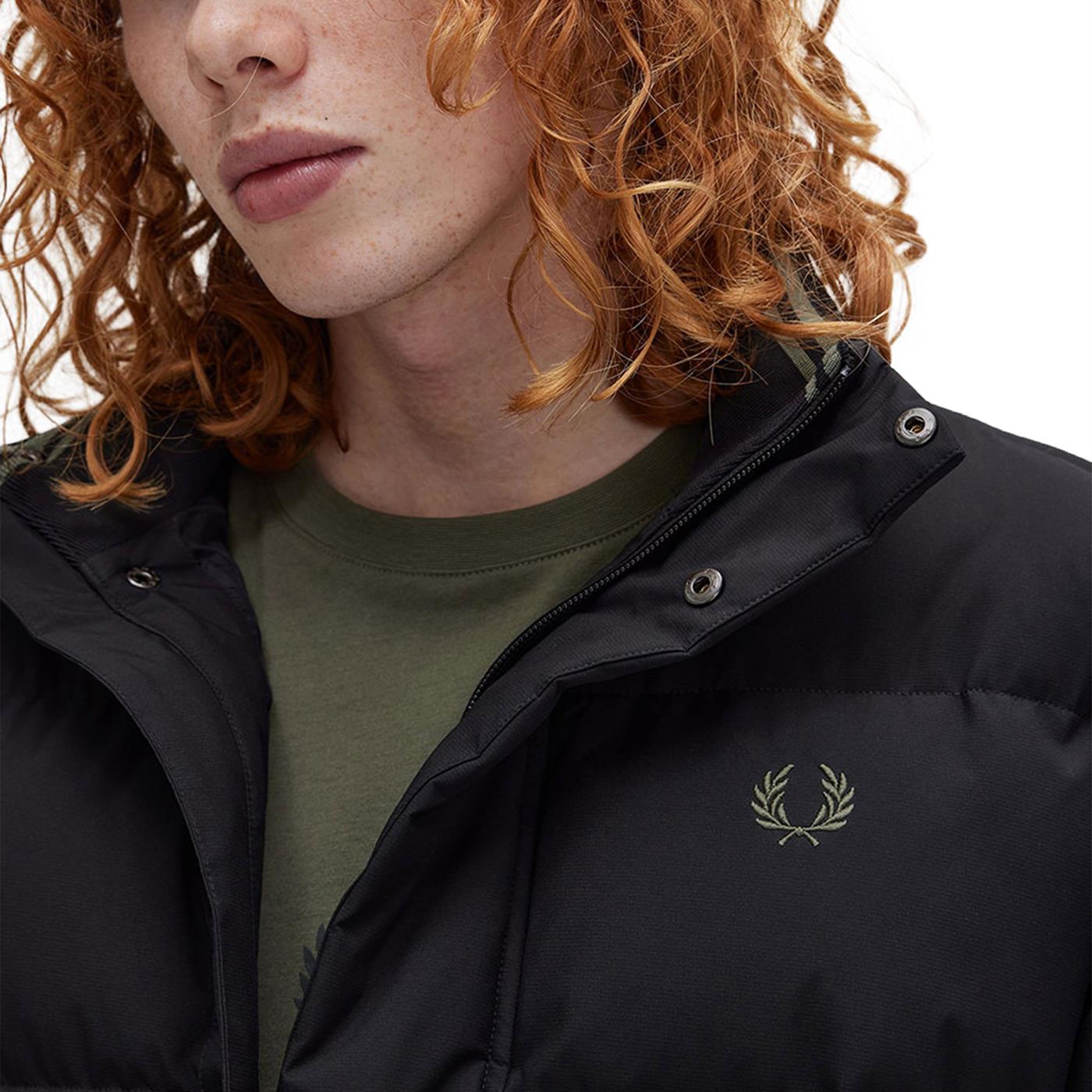 Fred Perry Padded Pocket Detail Jacket Black - J8545-102