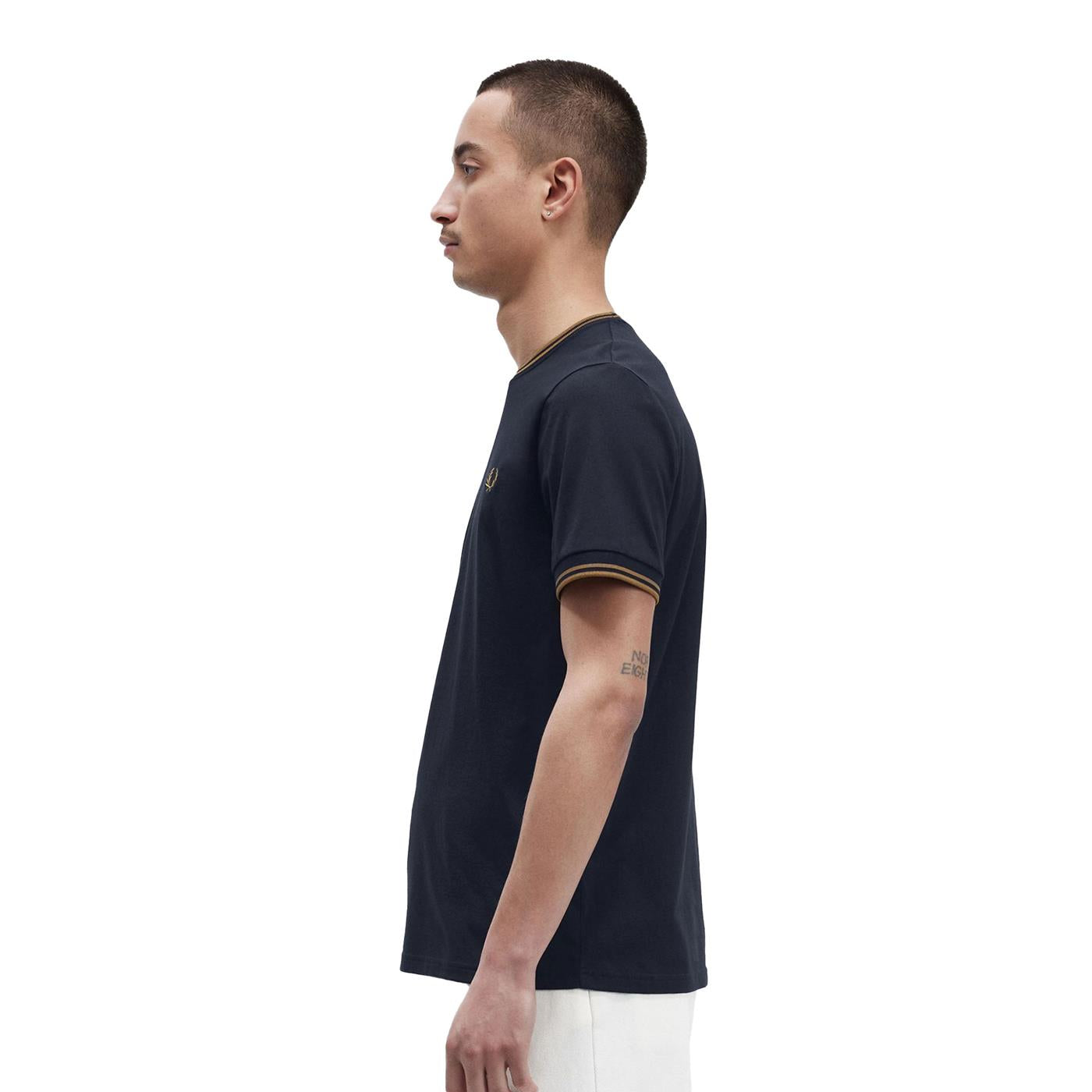Fred Perry Twin Tipped T-Shirt Navy/Dark Caramel - M1588-M68