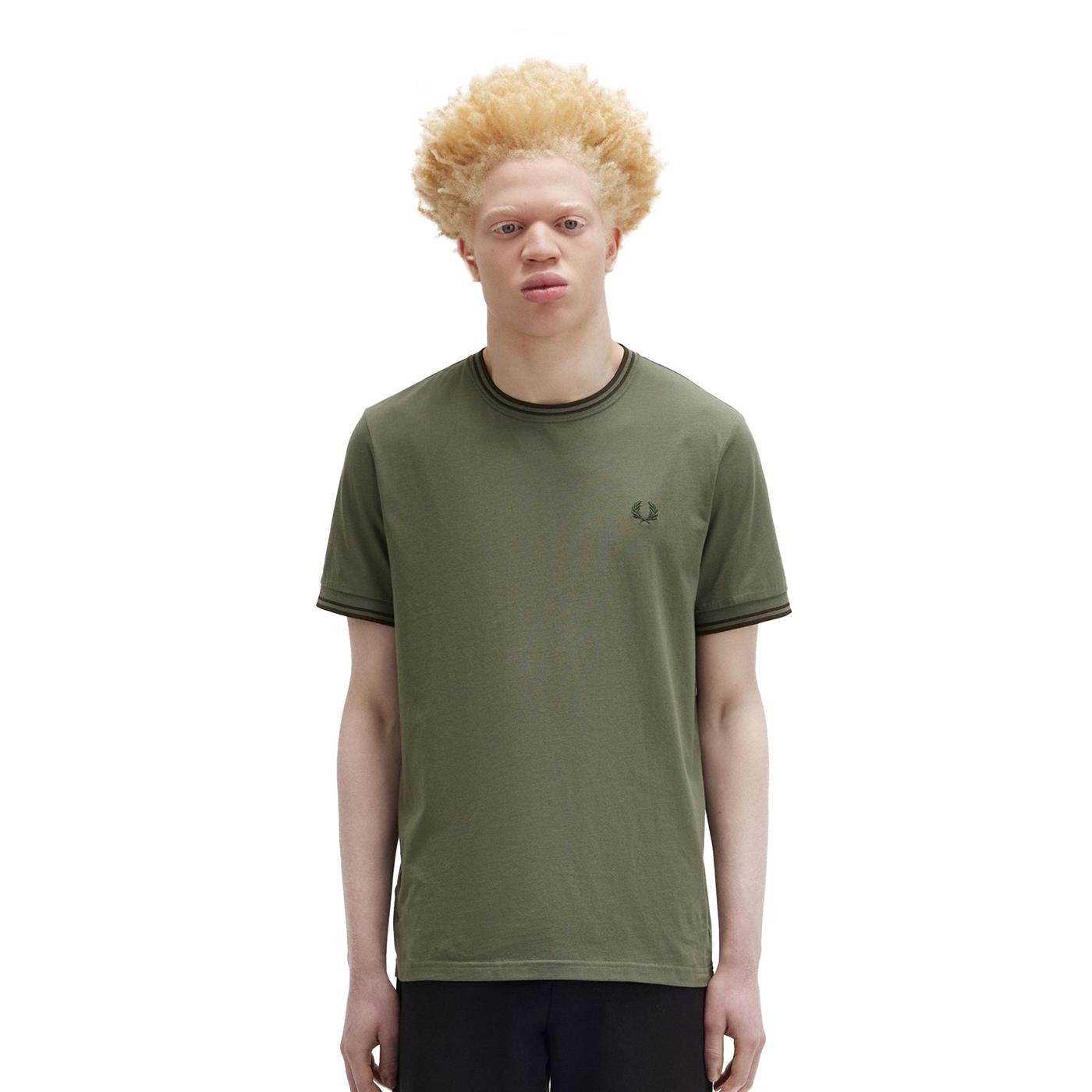 Fred Perry Twin Tipped T-Shirt Laurel Wreath Green - M1588-W49