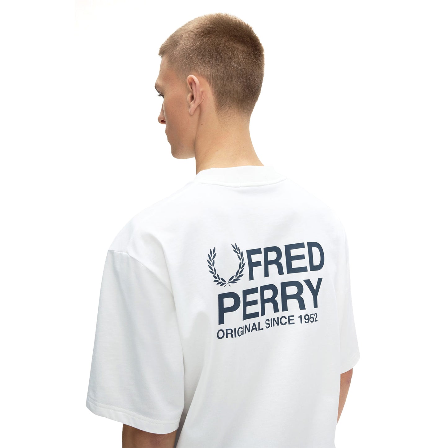 Fred Perry Back Print Fred Perry T-Shirt Snow White - M2475-129