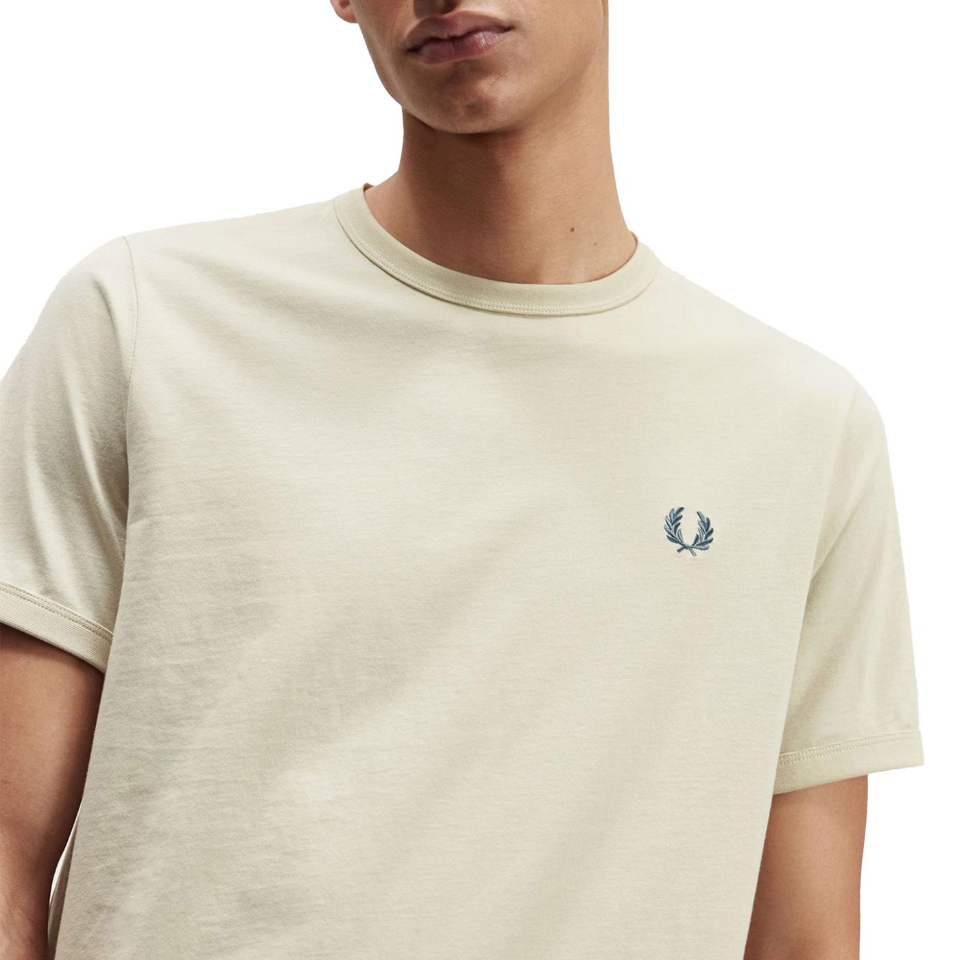 Fred Perry Ringer T-Shirt Light Oyster - M3519-Q26