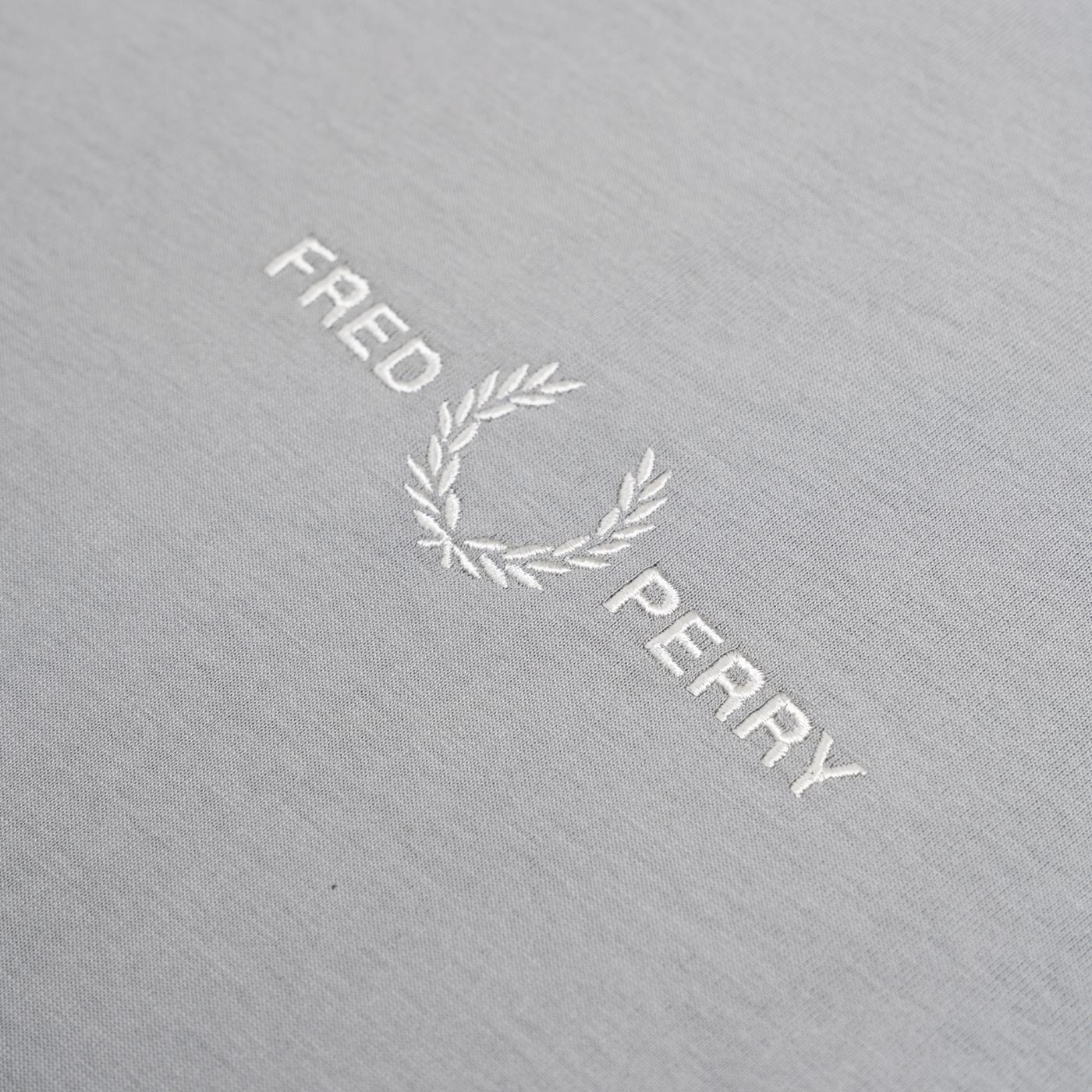 Fred Perry Embroidered T-Shirt Limestone - M4580-181