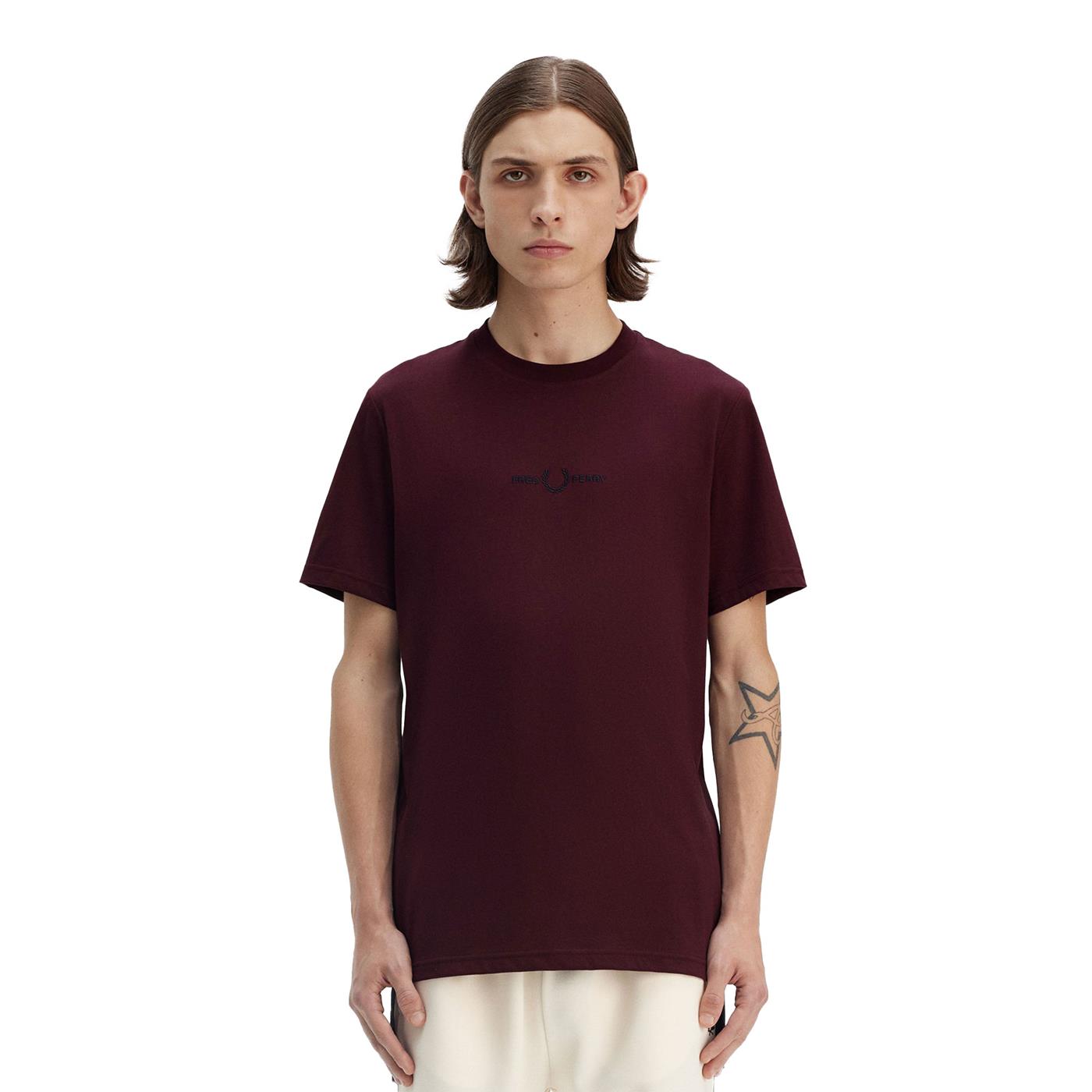 Fred Perry Embroidered T-Shirt Oxblood - M4580-K22