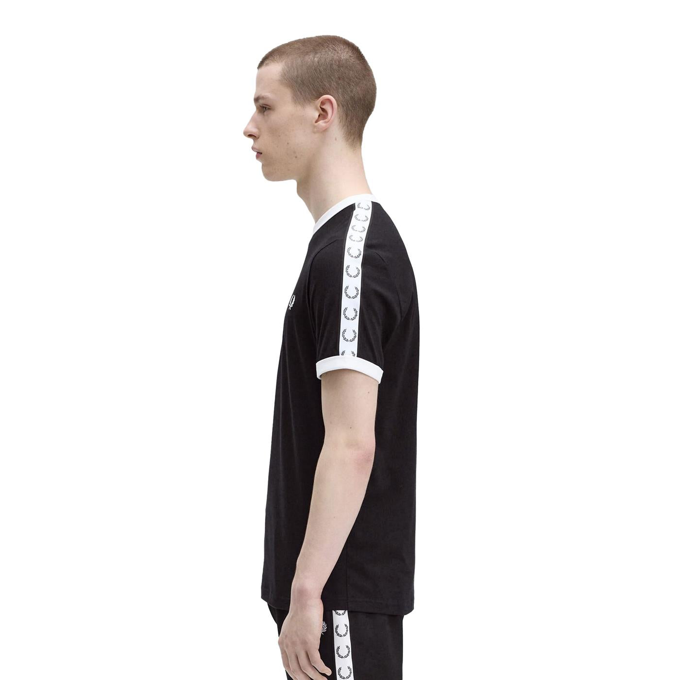 Fred Perry Taped Ringer T-Shirt Black - M4620-102