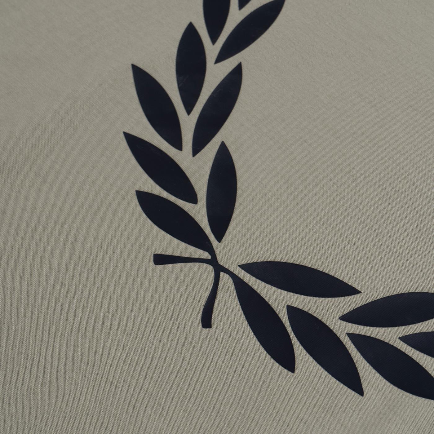 Fred Perry Printed Laurel Wreath T-Shirt Seagrass - M5677-M37