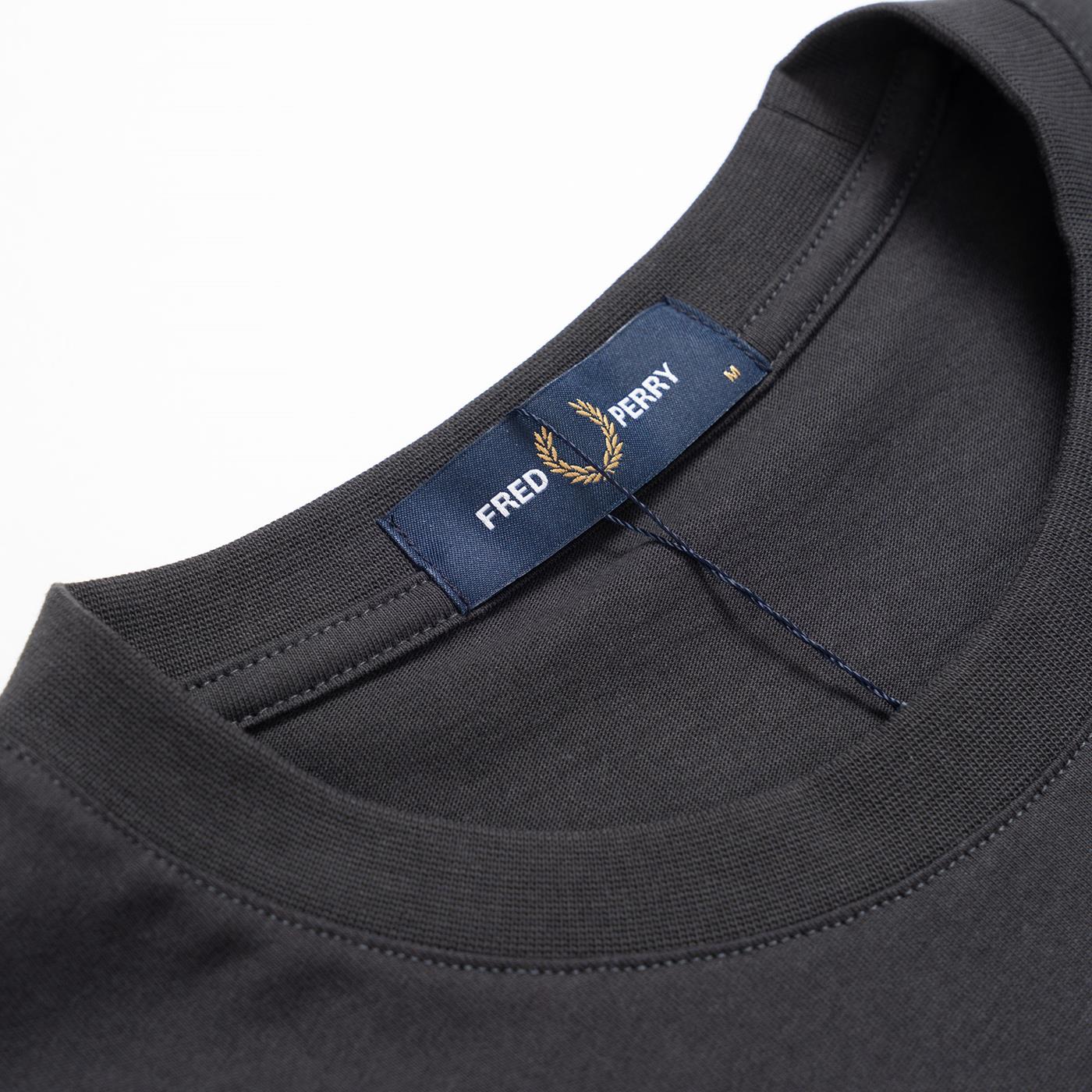 Fred Perry Flocked Laurel Wreath T-Shirt Anchor Grey - M7708-297