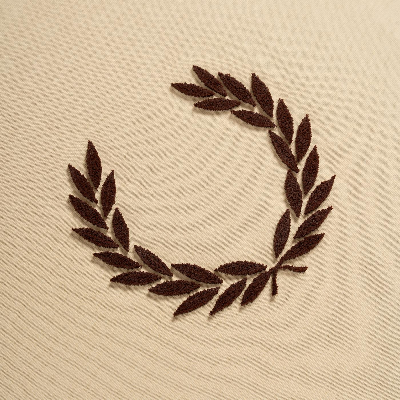 Fred Perry Textured Laurel Wreath T-Shirt Oatmeal - M8587-691