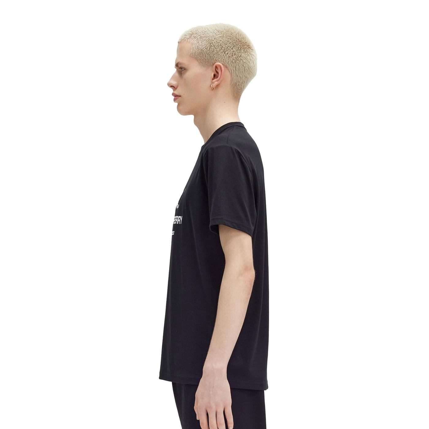 Fred Perry Graphic T-Shirt Black - M8588-102