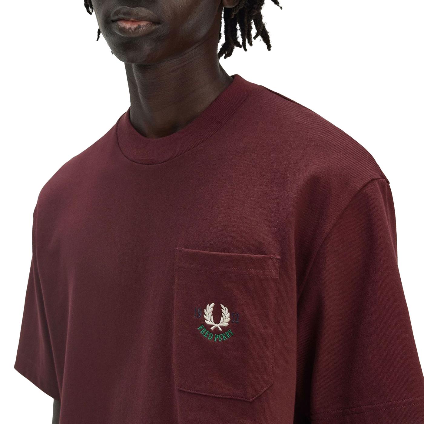 Fred Perry Relaxed 1952 T-Shirt Oxblood - M9827-597