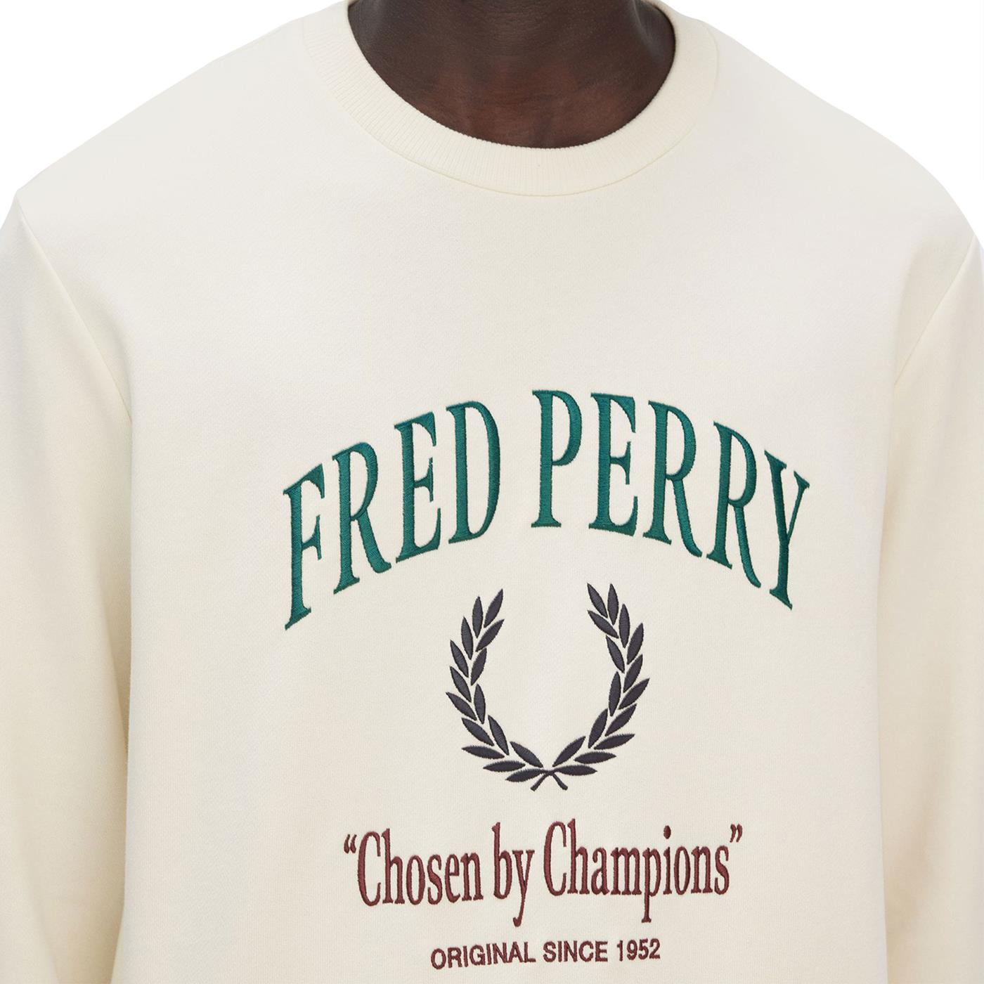 Fred Perry Embroidered Champion Sweatshirt Ecru - M9891-560