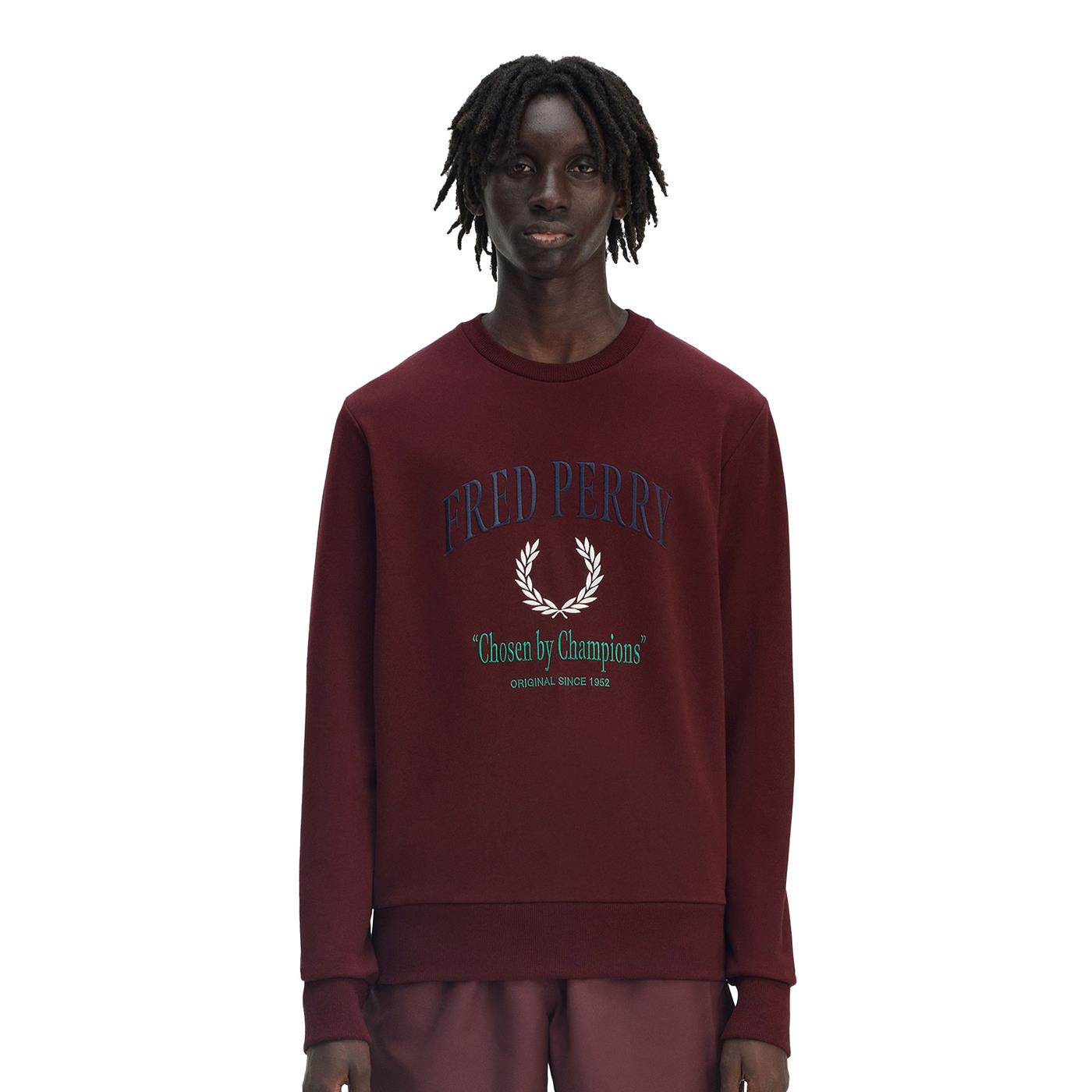 Fred Perry Embroidered Champion Sweatshirt Oxblood - M9891-597