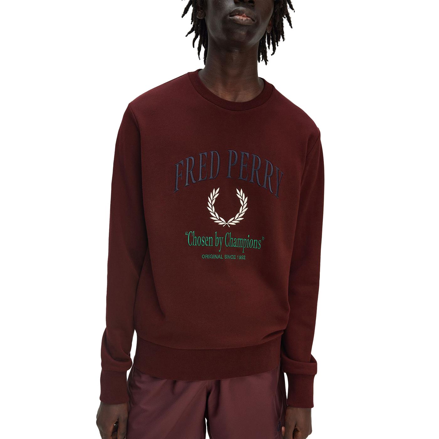 Fred Perry Embroidered Champion Sweatshirt Oxblood - M9891-597