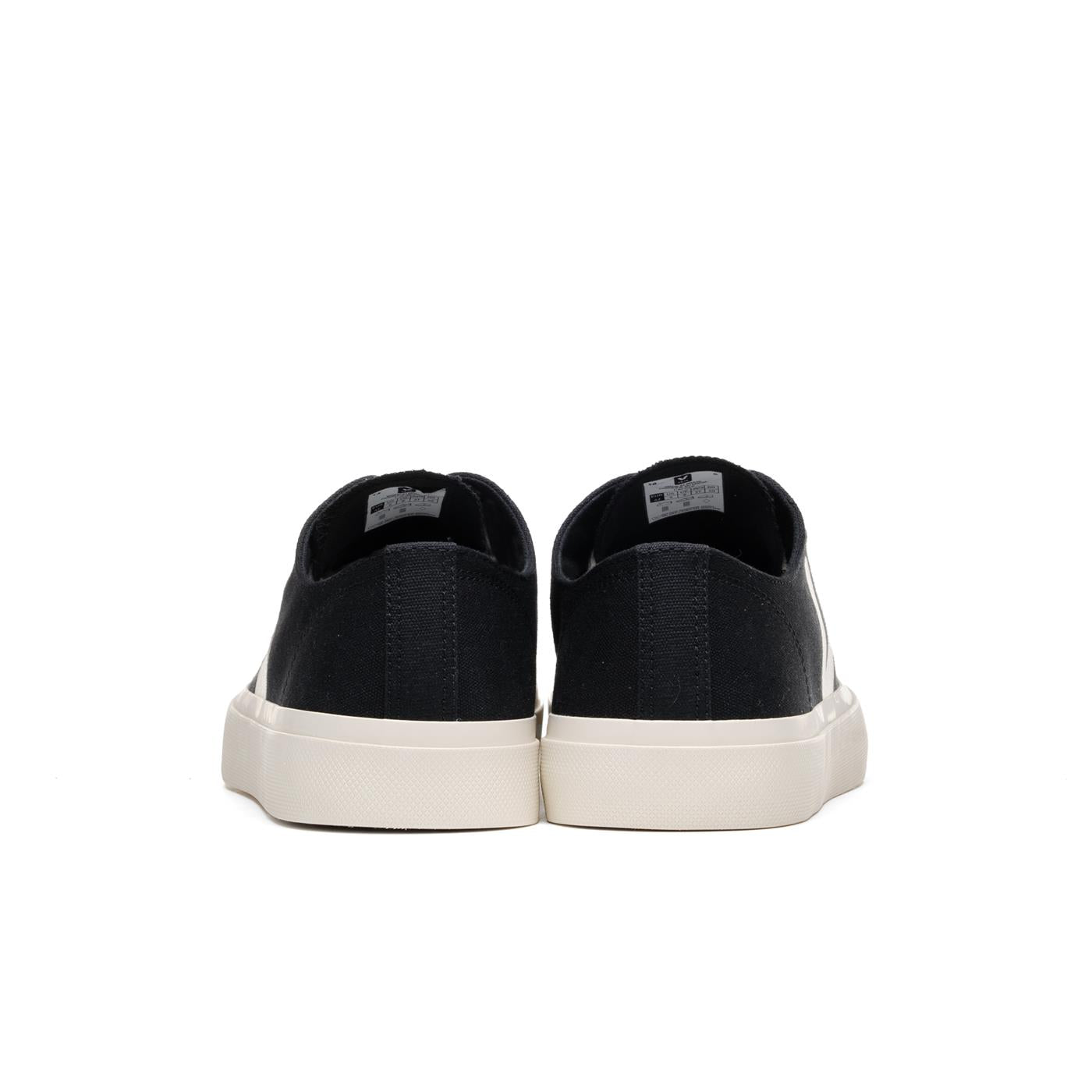 Veja Wata II Low Canvas Black/Pierre  - PL0101397