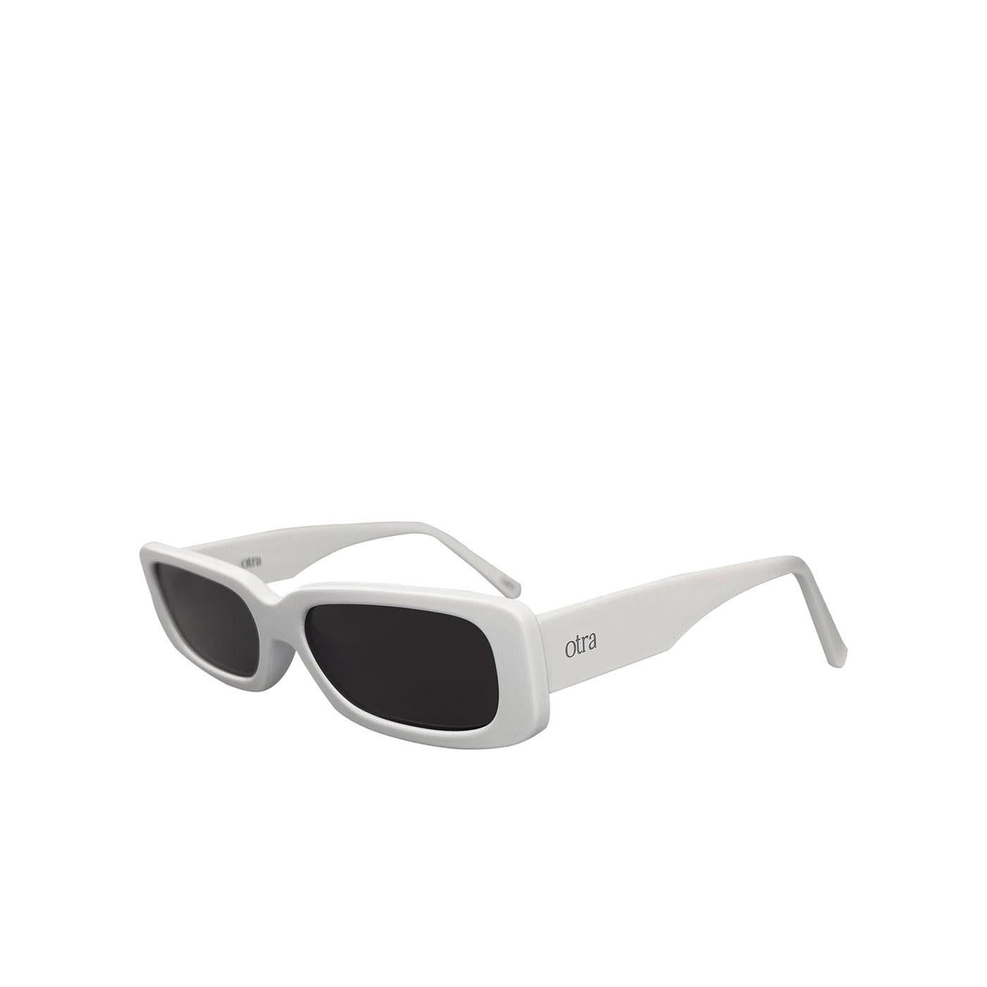 Otra Sunny Sunglasses White/Smoke - SUN-WHTSMK-936