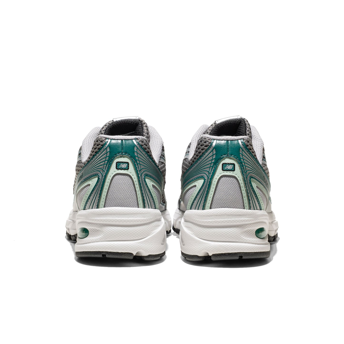 New Balance 740 Silver Metallic/New Spruce - U740NC2