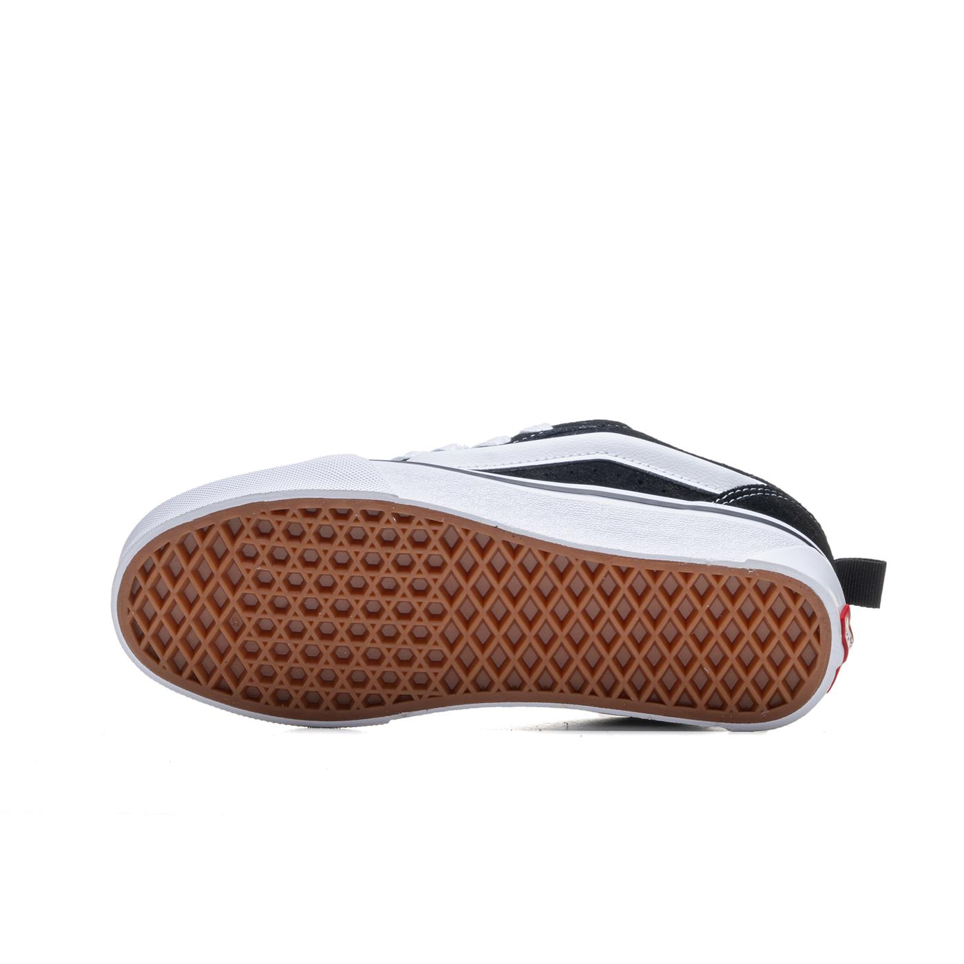 Vans Knu Skool Black/True White  - VN0009QC6BT1