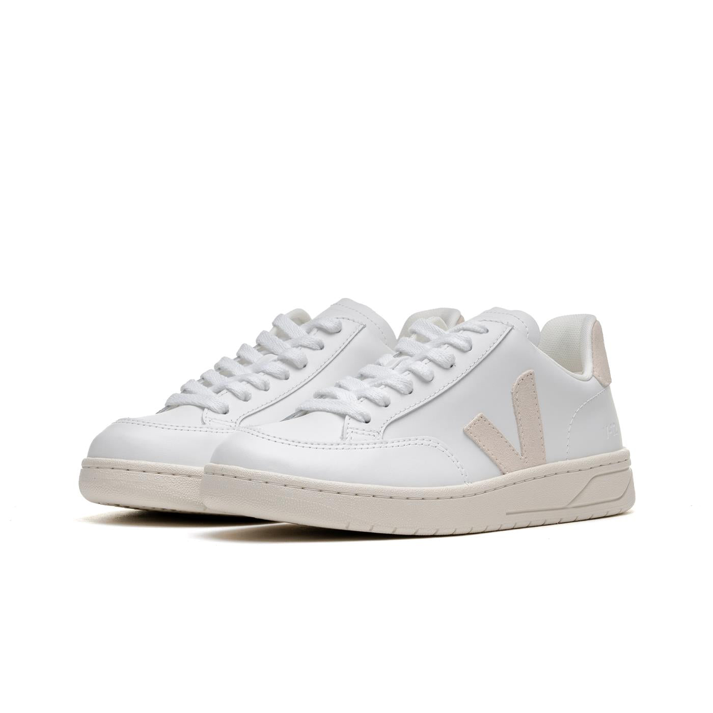 Veja V-12 Leather Extra-White/Sable - XD0202335