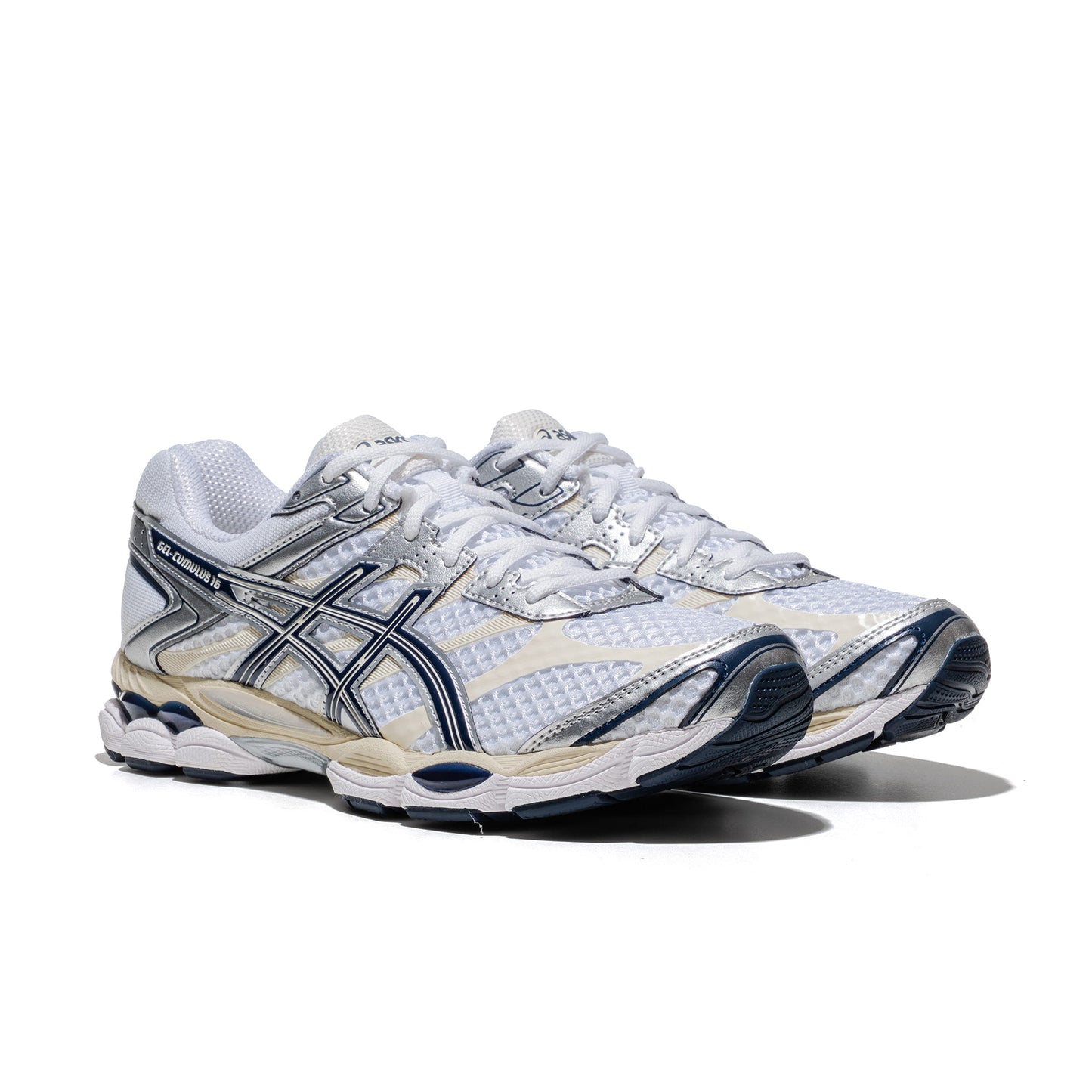 Asics Gel-Cumulus 16 White/Midnight  - 1203A733-103