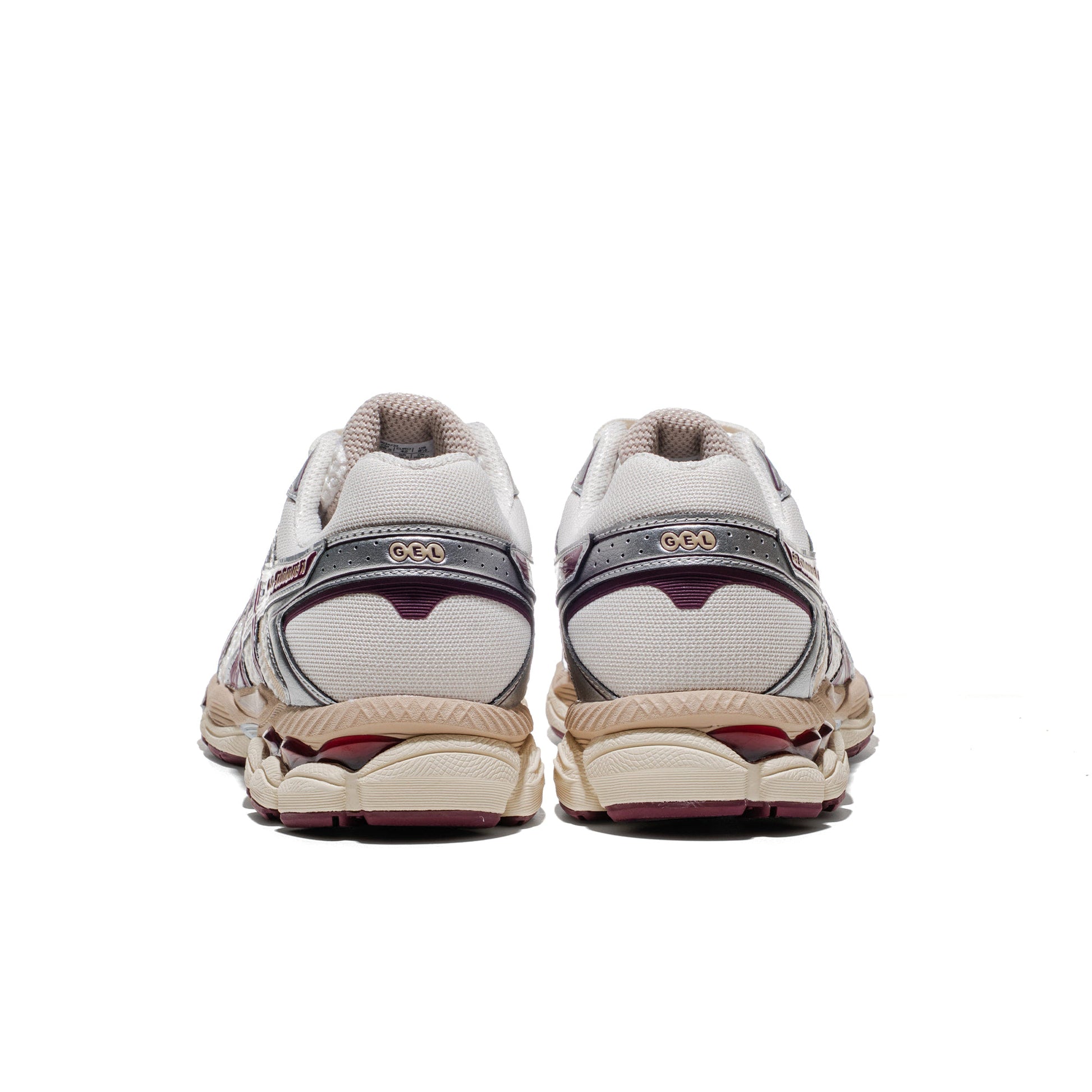 Asics Gel-Cumulus 16 Cream/Beniimo Purple  - 1203A733-104