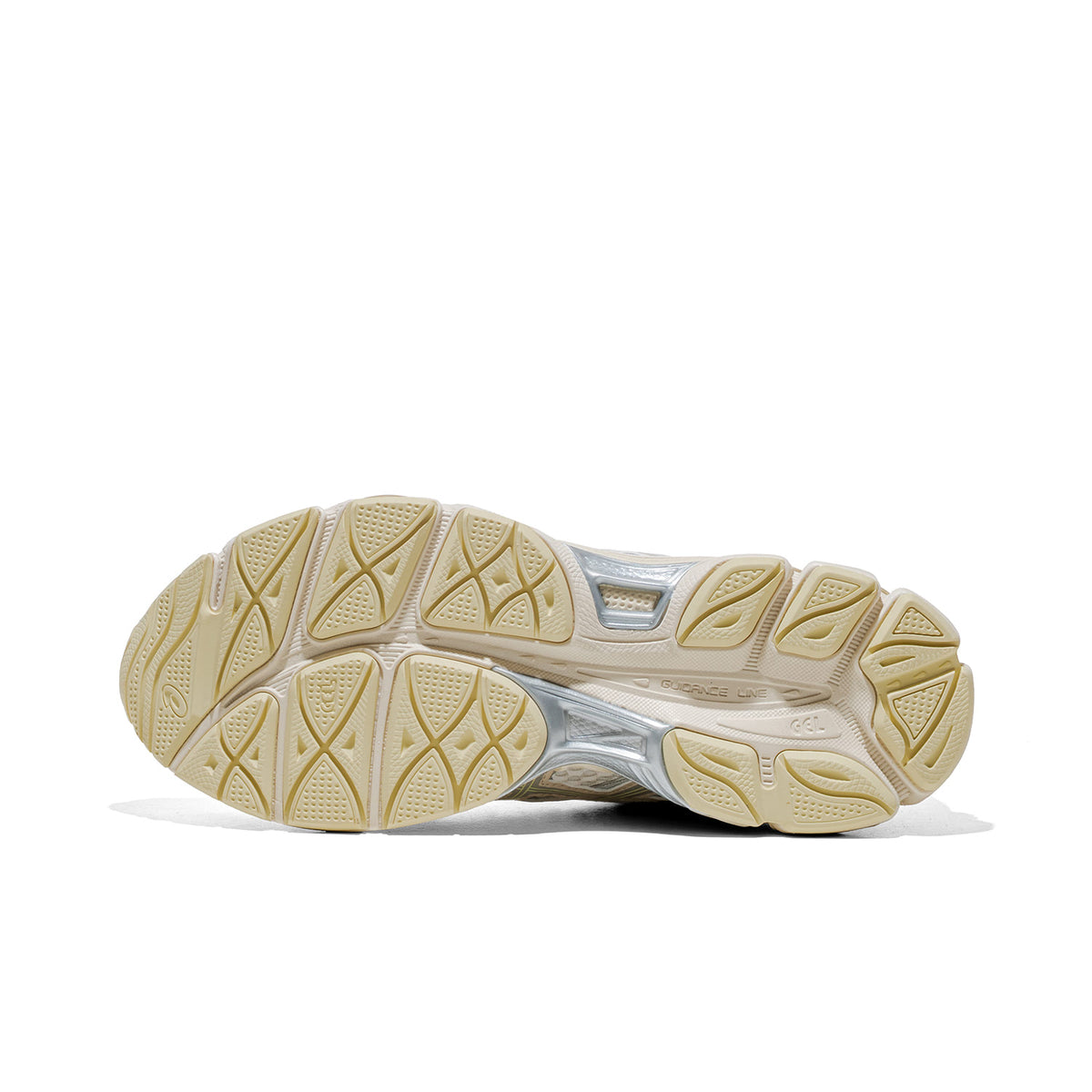 Asics Gel-Cumulus 16 Cream/Pure Silver  - 1203A733-107