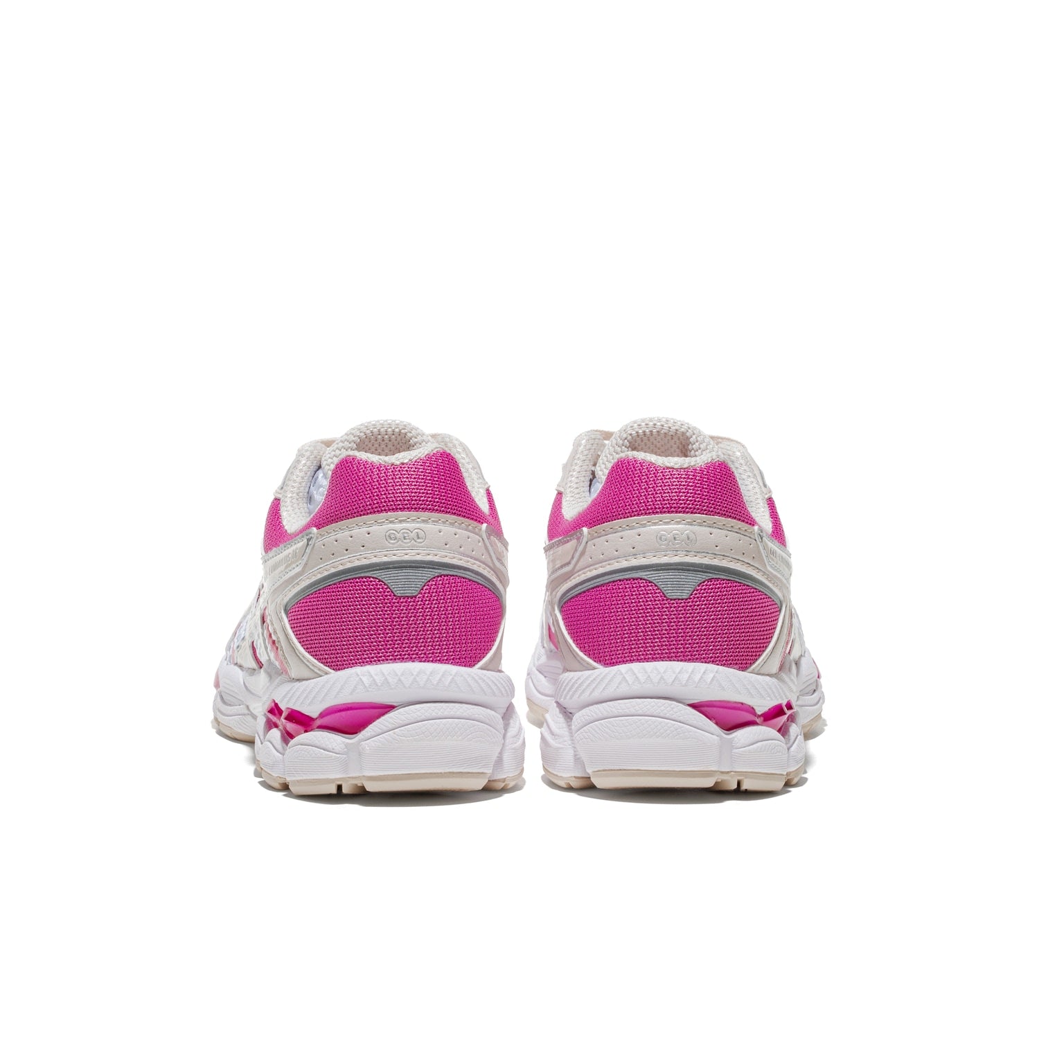 Asics Gel-Cumulus 16 White/Cream  - 1203A733-108