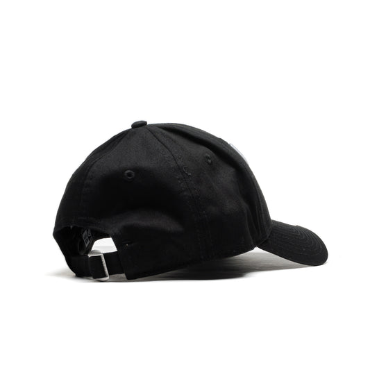 New Era NBA Essential Outline 940 Chicago Bulls Black/White  - 12292586E