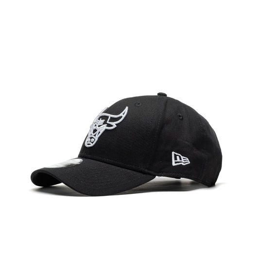 New Era NBA Essential Outline 940 Chicago Bulls Black/White  - 12292586E