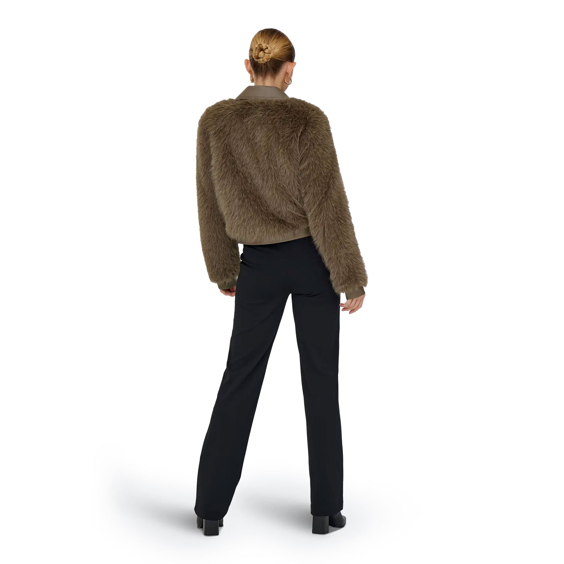 Only Yumi Life Faux Fur Jacket Mountain Trail  - 15356776MT