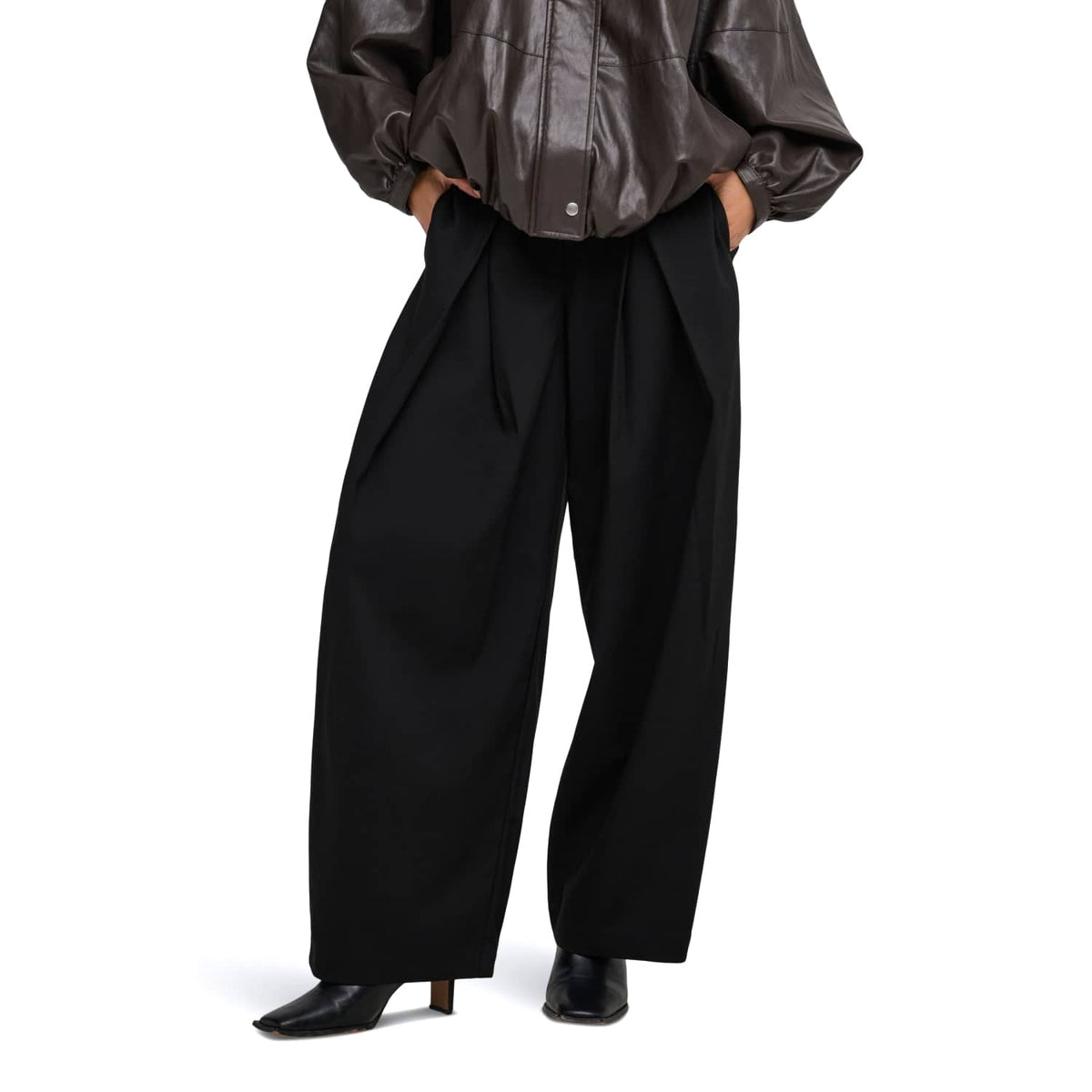 Only Yasmine MW Leat Barrel Pant Black  - 15390774B